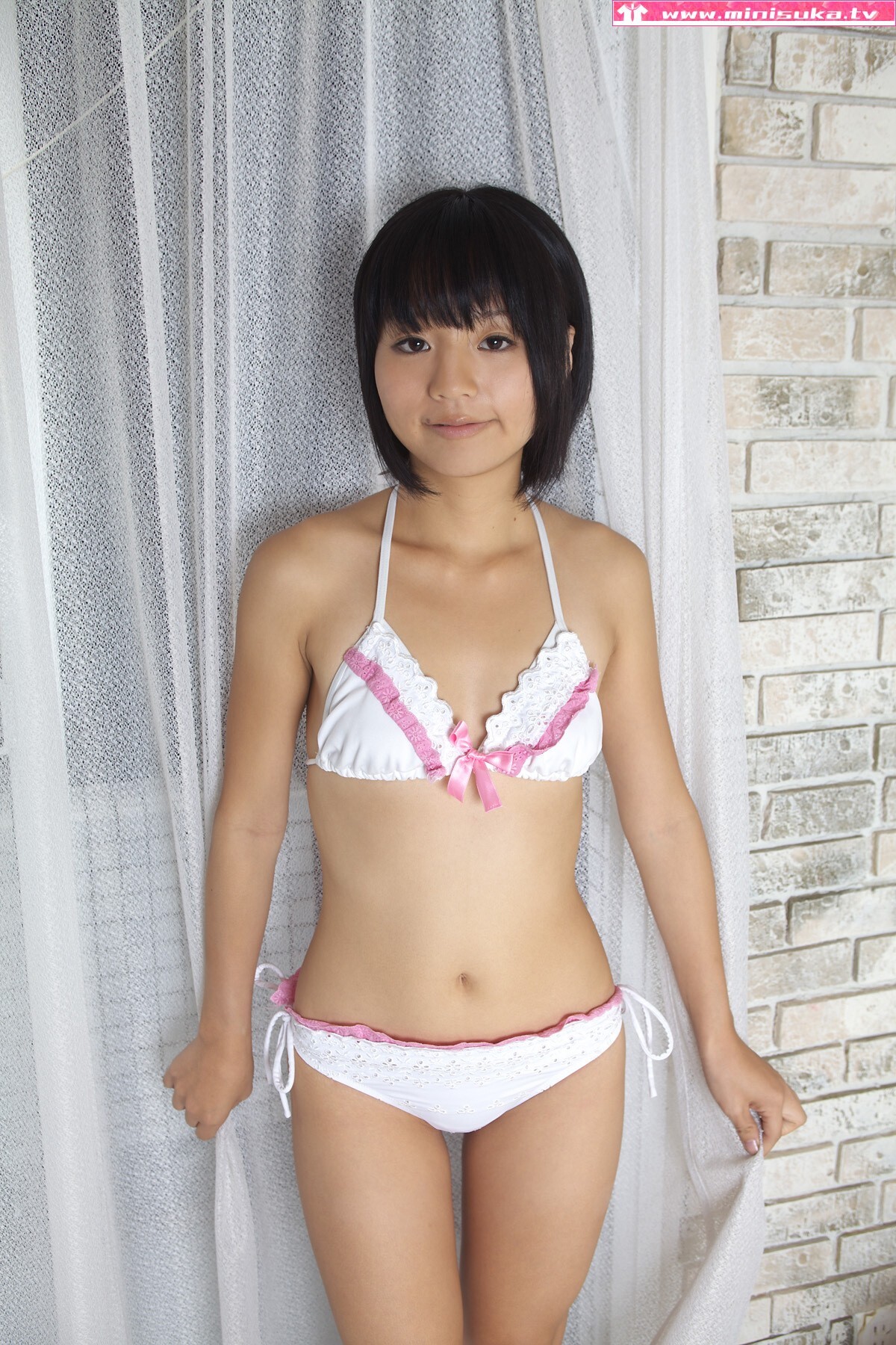 现役女子高生 宮野瞳　Hitomi Miyano Vol.01　[Minisuka.tv]