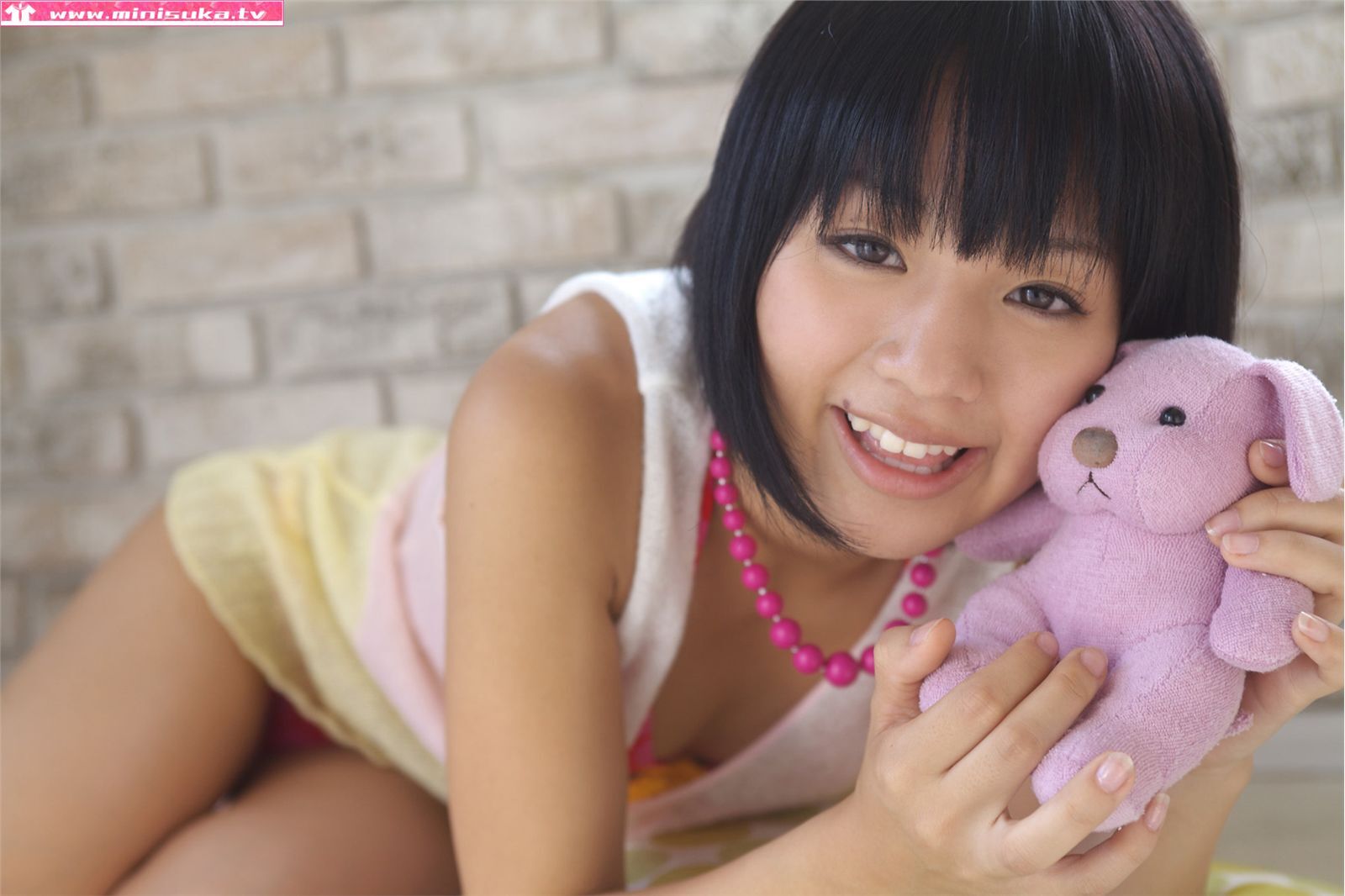 现役女子高生 宮野瞳　Hitomi Miyano Vol.01　[Minisuka.tv]