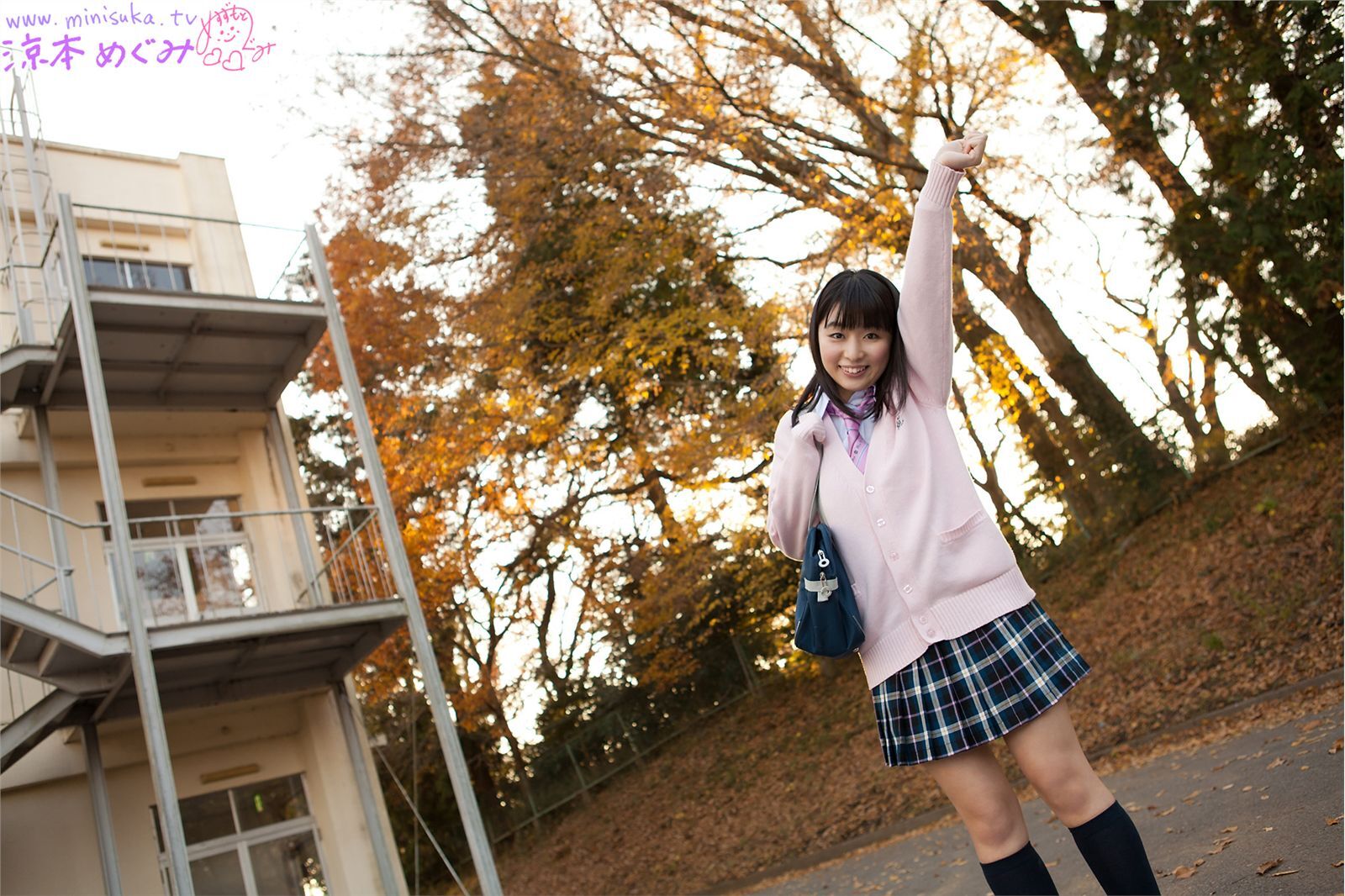 [Minisuka.tv]现役女子高生　凉本めぐみ Megumi Suzumoto　性感美女