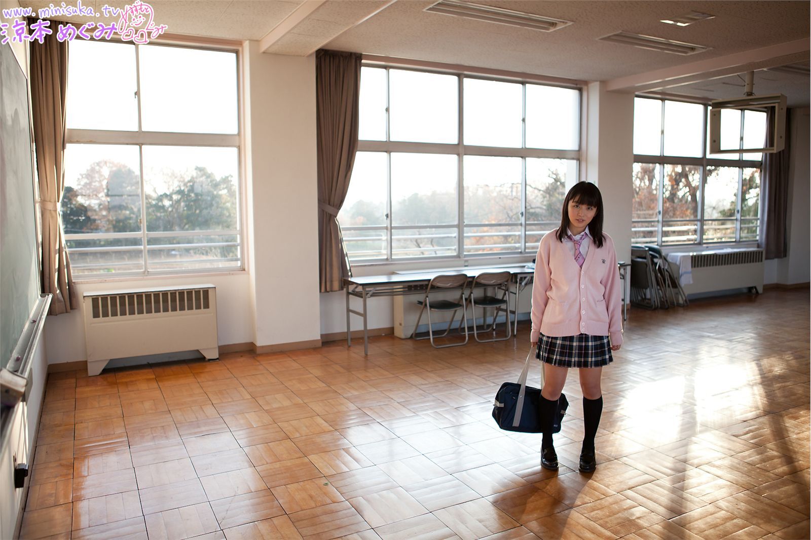 [Minisuka.tv]现役女子高生　凉本めぐみ Megumi Suzumoto　性感美女