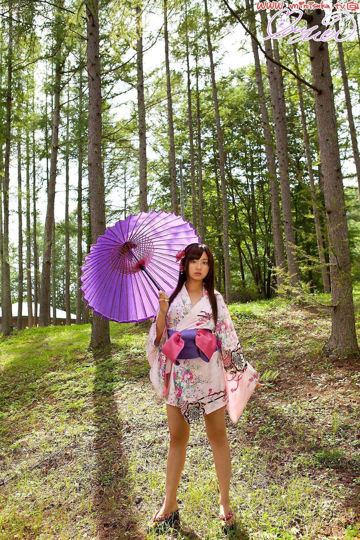 山中真由美 花鳥風月～NEOホワイトレーベル[Minisuka.tv]现役女子高生