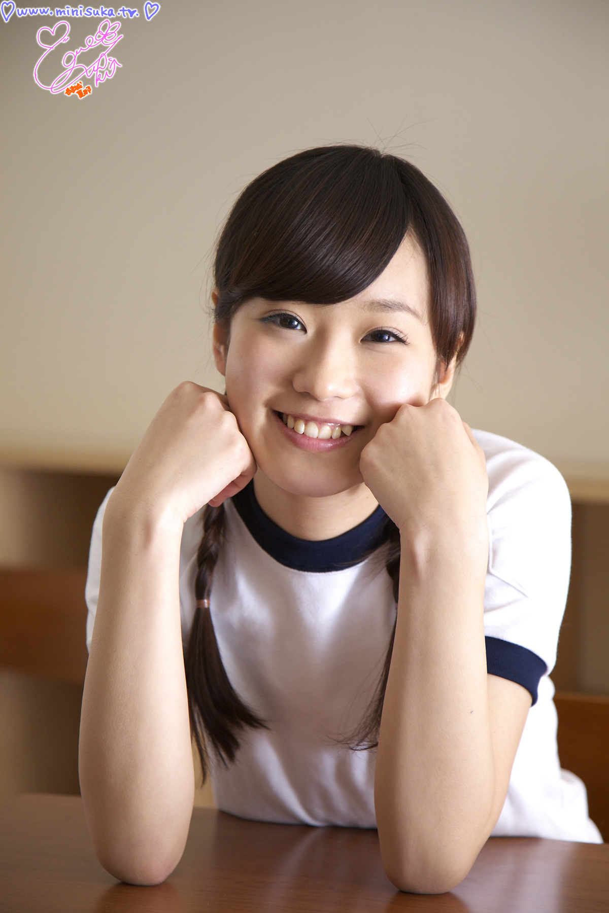 现役女子高生 結城夏那 (1) Special Gallery [Minisuka.tv]