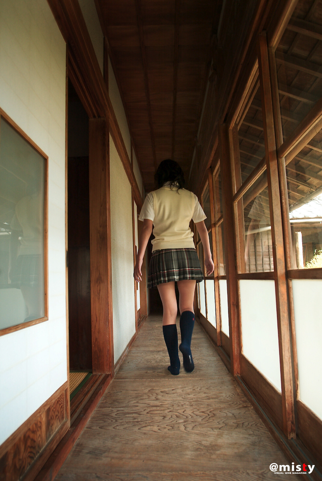 No.106 - Risa Shimamoto 島本里沙[@Misty]