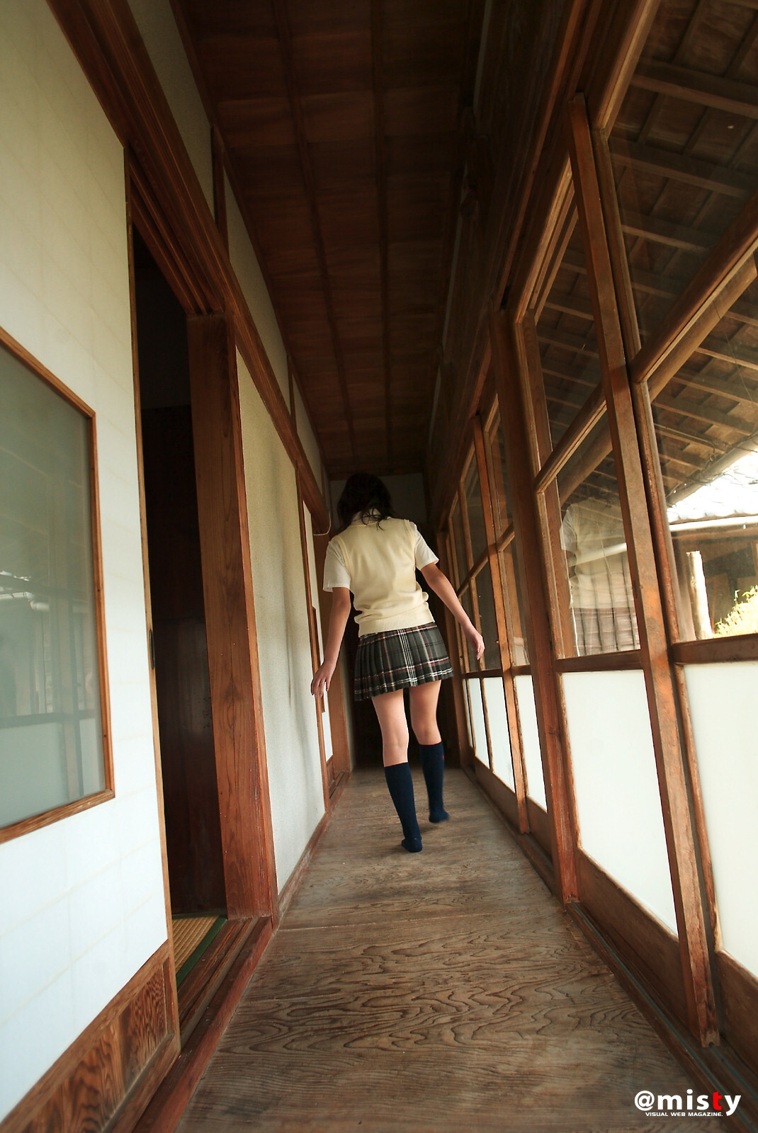 No.106 - Risa Shimamoto 島本里沙[@Misty]