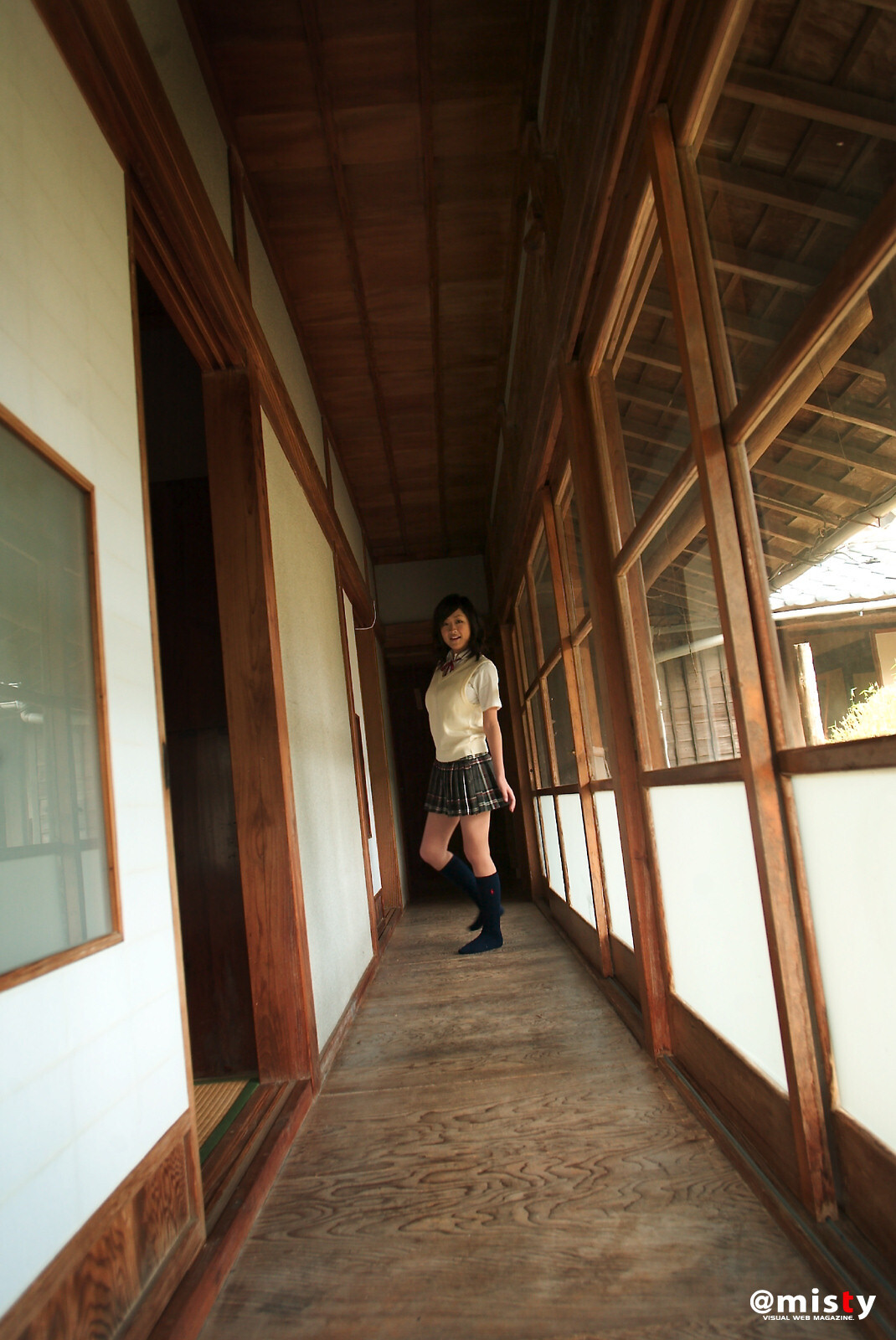 No.106 - Risa Shimamoto 島本里沙[@Misty]