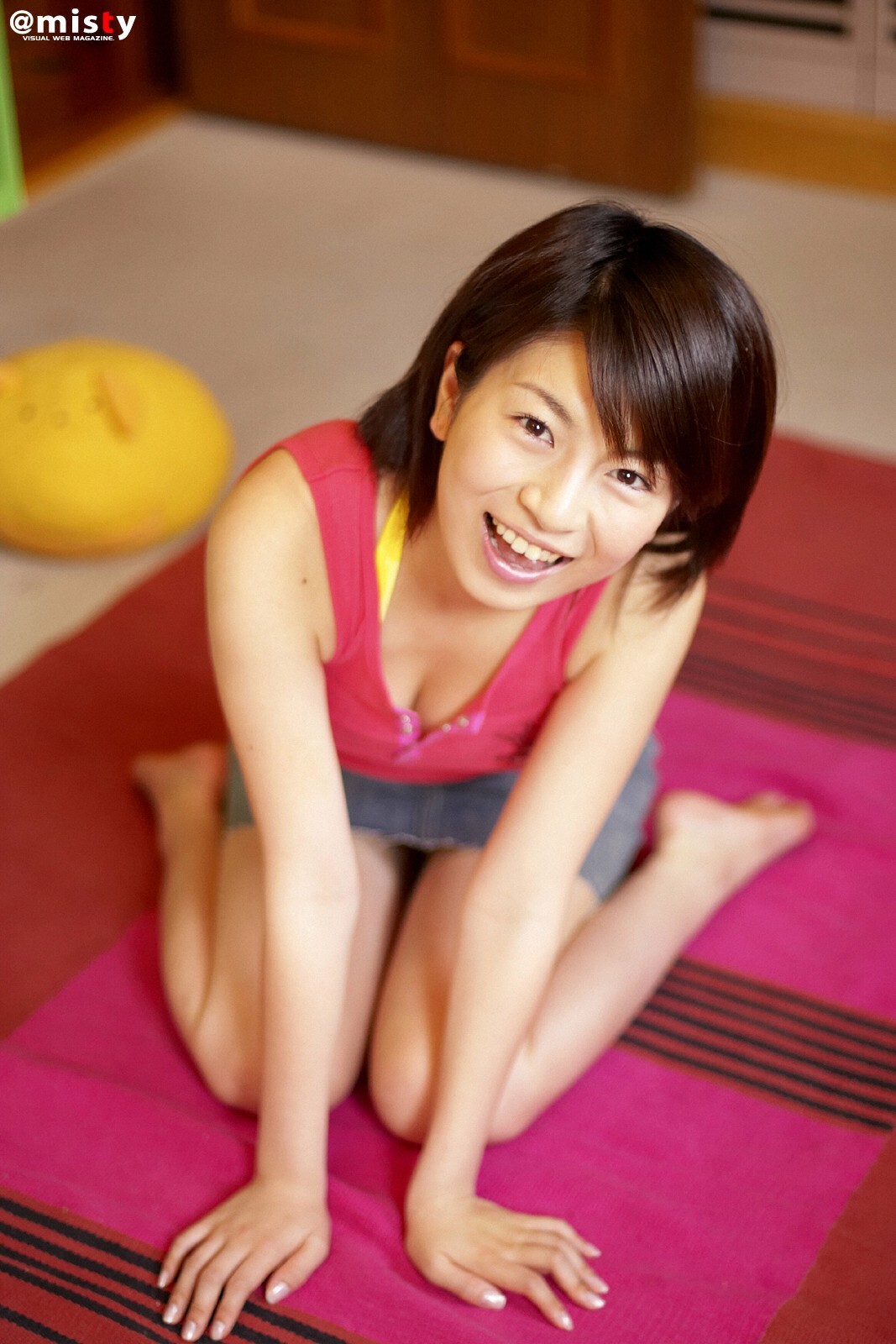 No.135 井上ゆりな Gravure [@misty]