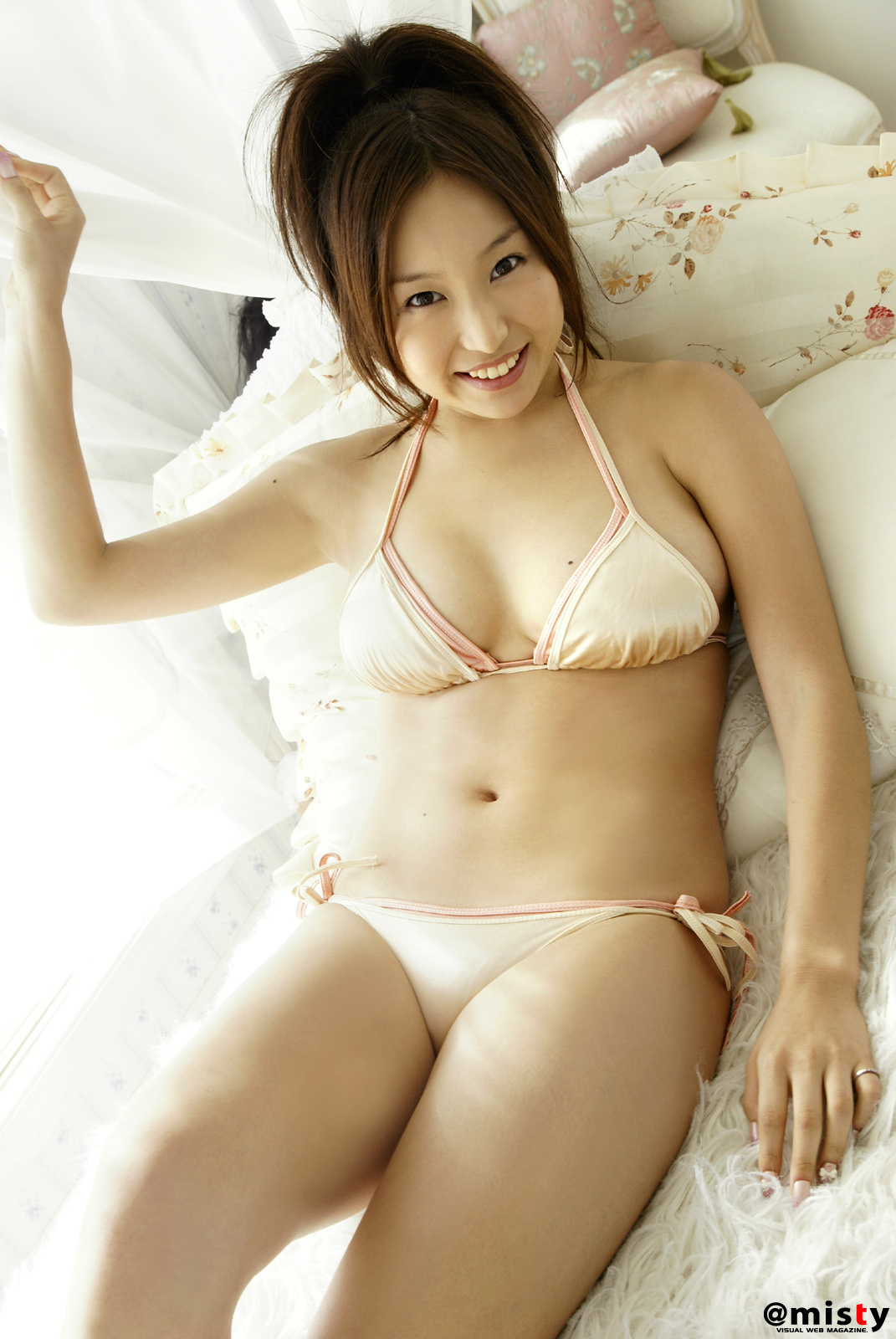 No.253 - Saori Yamamoto 山本早織 [@Misty]