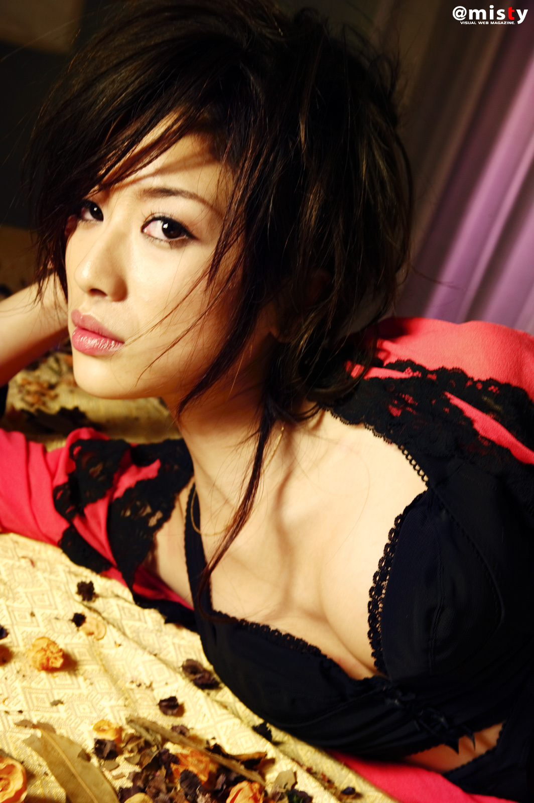 No.262 - Amika Hattan 八反安未果  [@Misty]