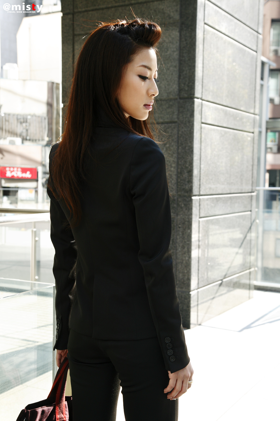 No.263 - Amika Hattan 八反安未果  [@Misty]