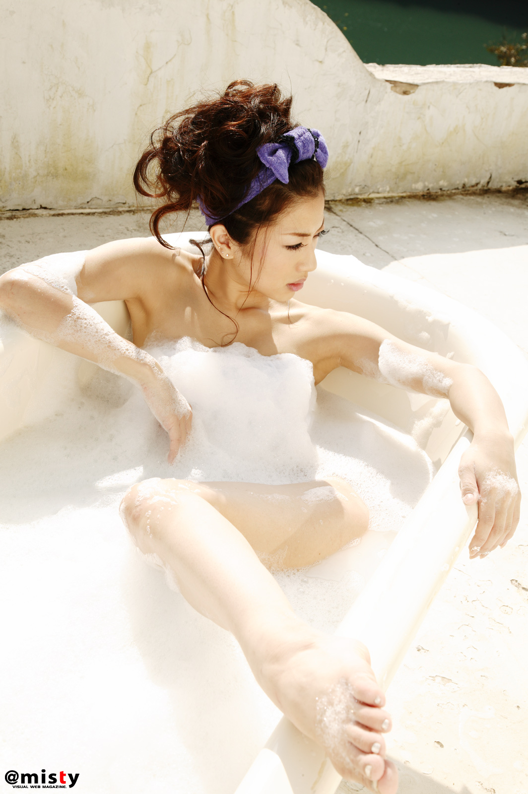 No.263 - Amika Hattan 八反安未果  [@Misty]