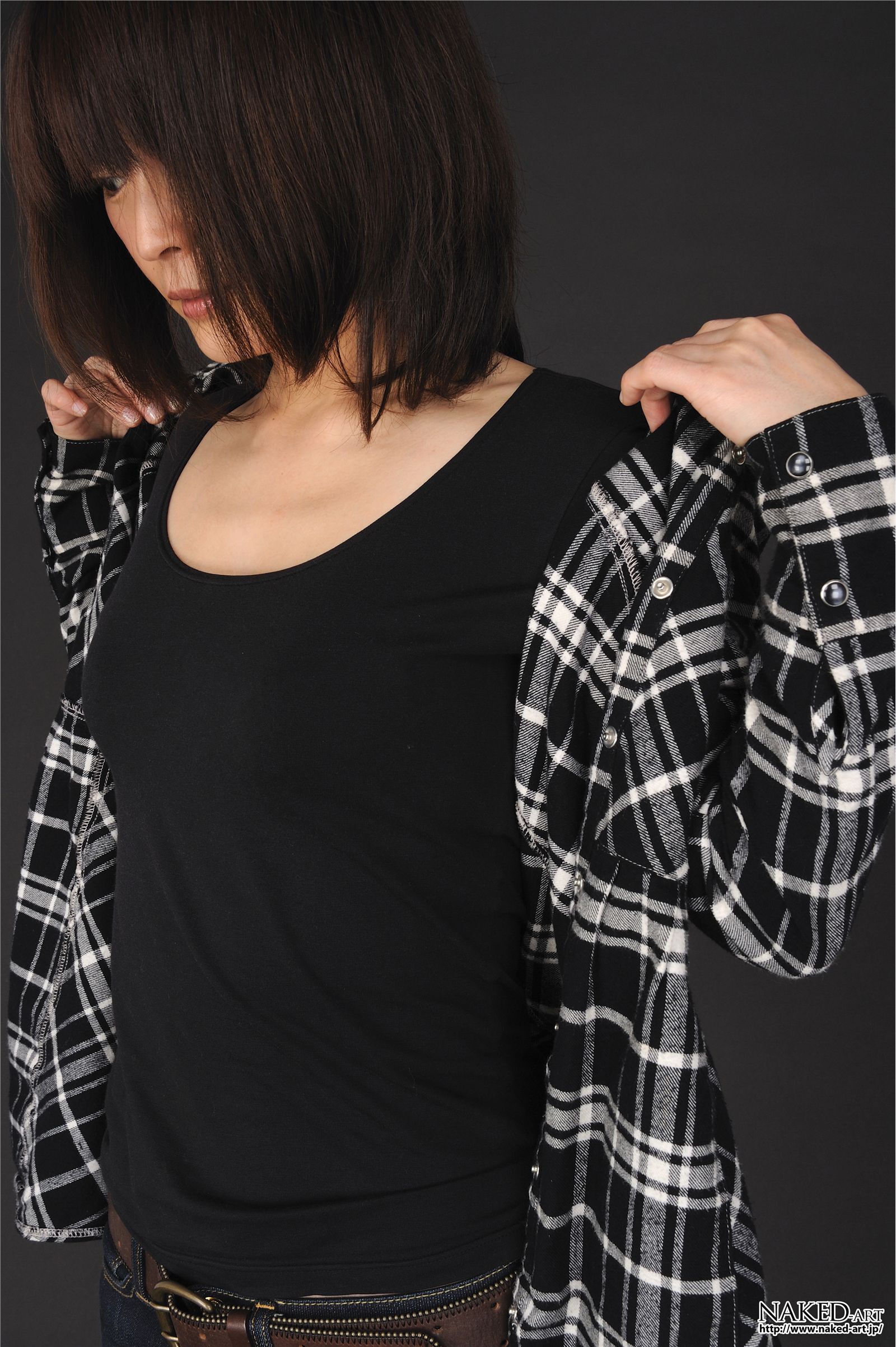 中国著名套图资源[NAKED-ART]  NO.00563 女體図鑑椿