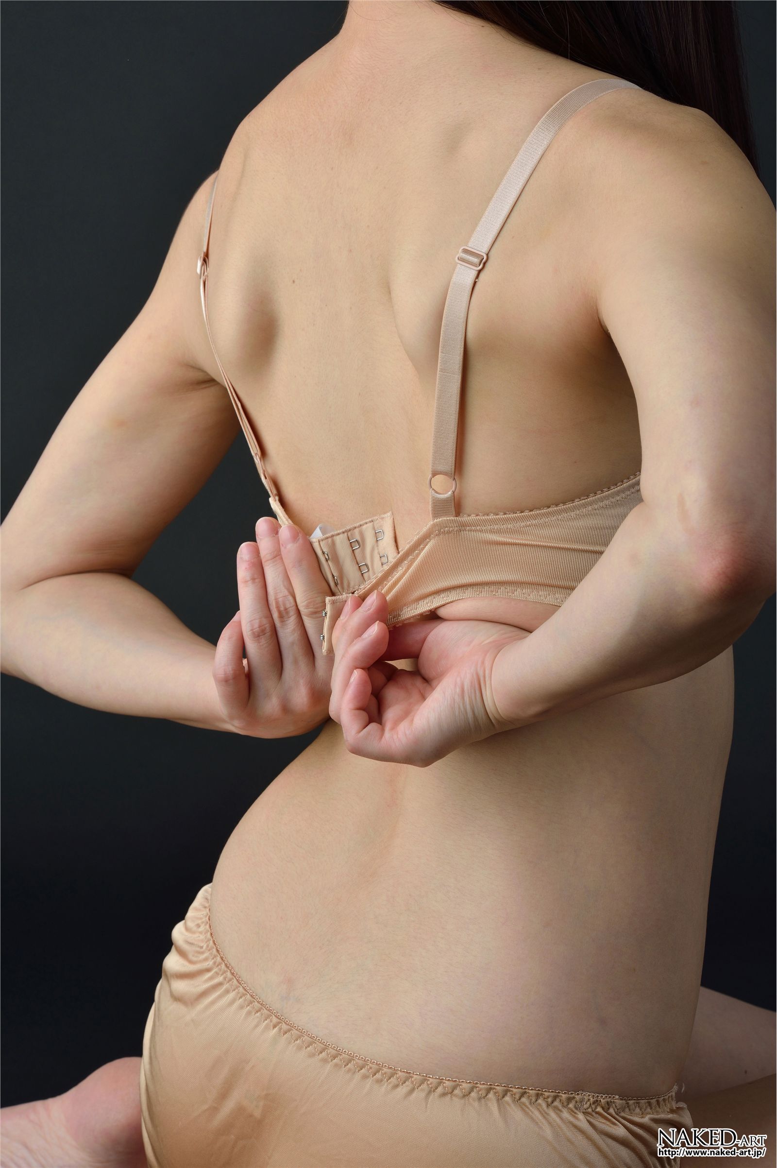 [NAKED-ART]  NO.00588 ふくもとみさえ 人妻白書 女优写真