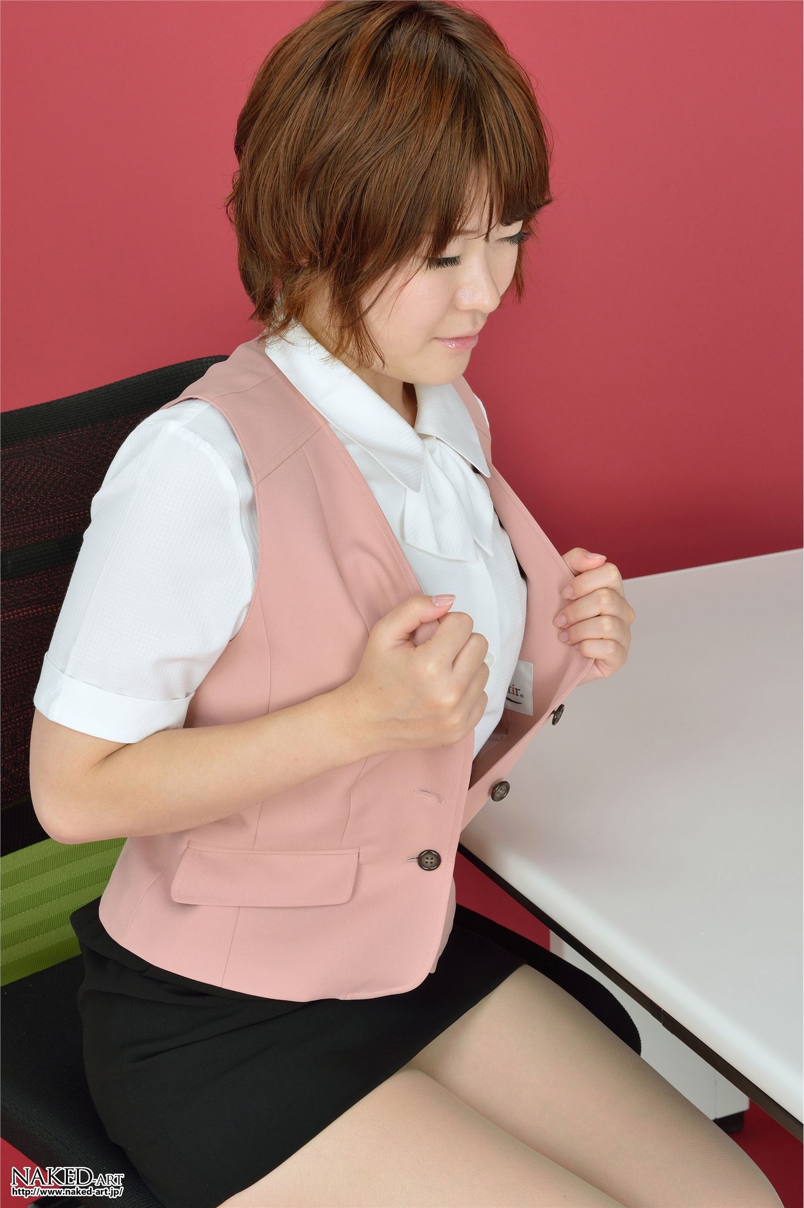 [NAKED-ART]   NO.00604 吉田美矢 新大久保のおばちゃん