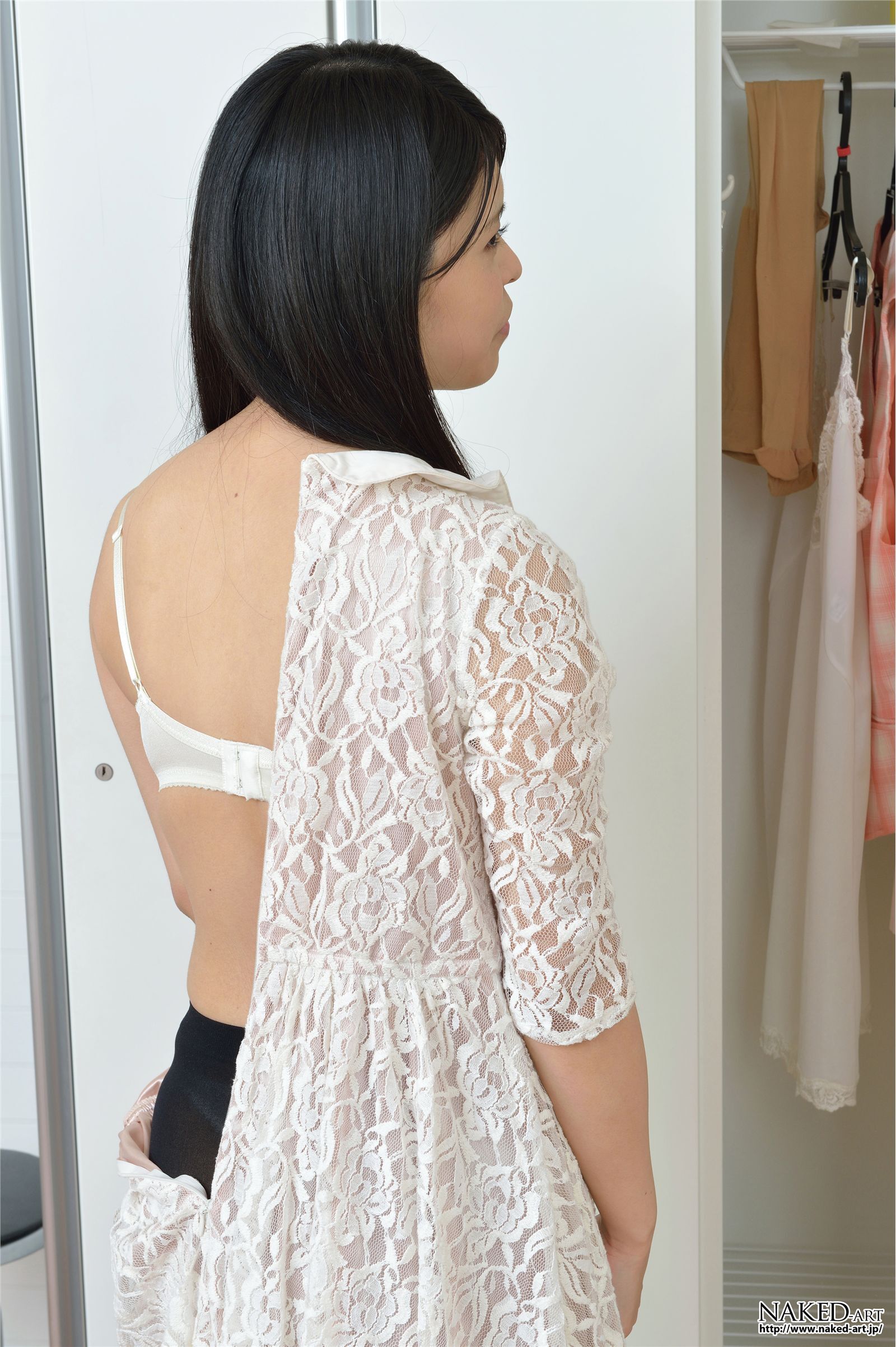 av女优性感套图　渡里麻穂 OL Locker Room　[NAKED-ART] NO.00621