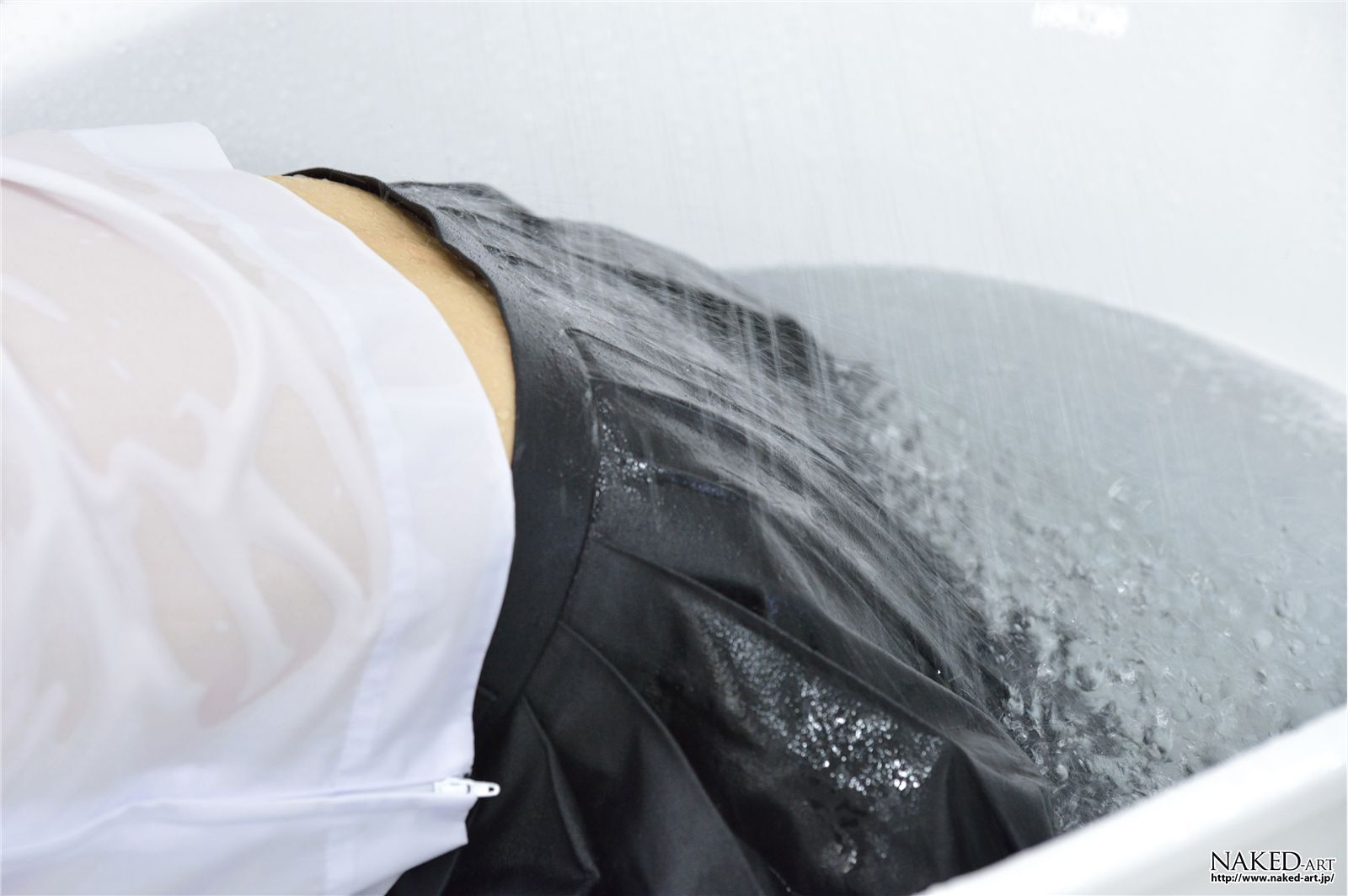 [NAKED-ART] 2013.05.03 NO.00645 渡里麻穂