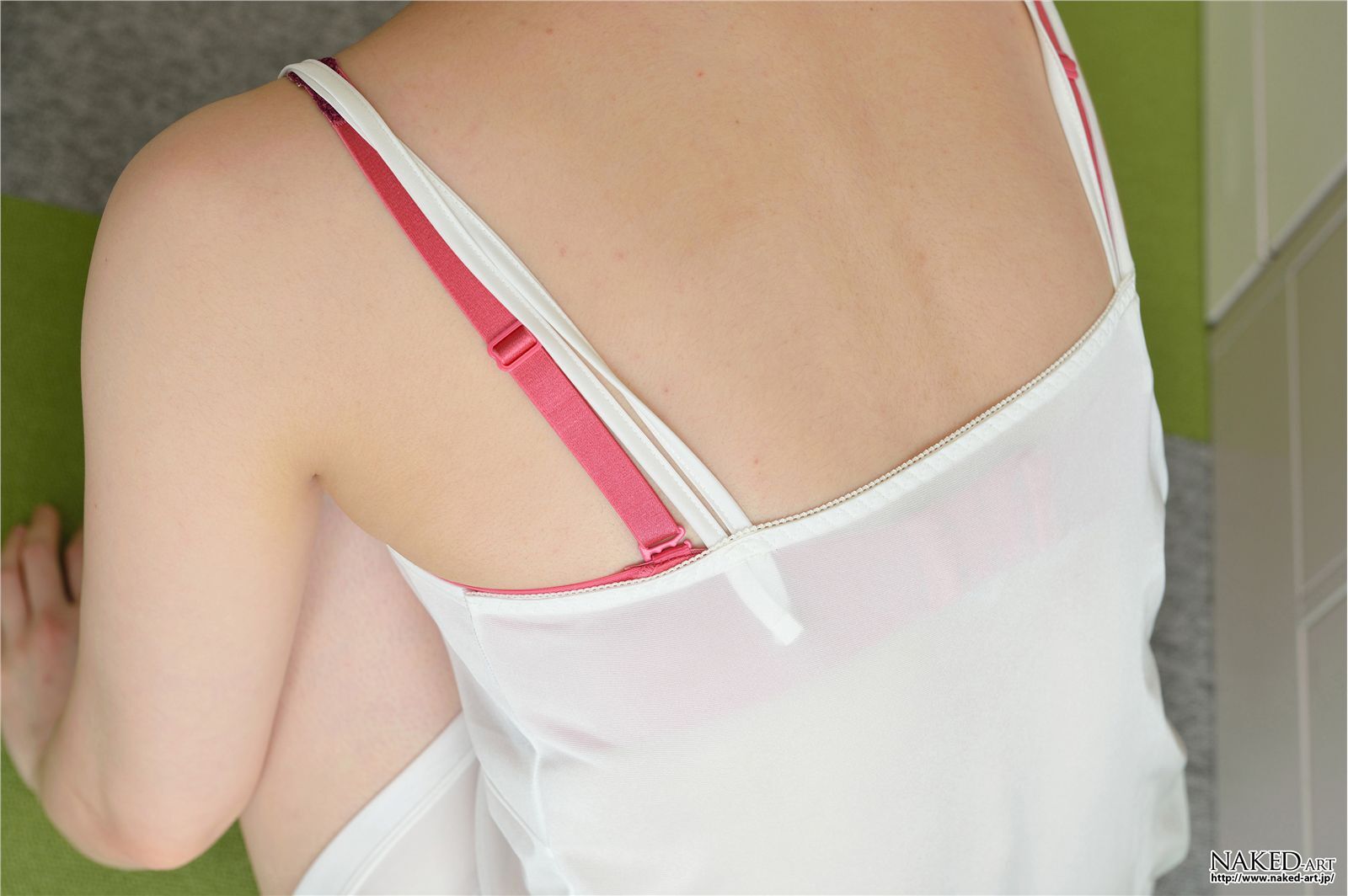 [NAKED-ART]  NO.00661 新村まり 下着試着室