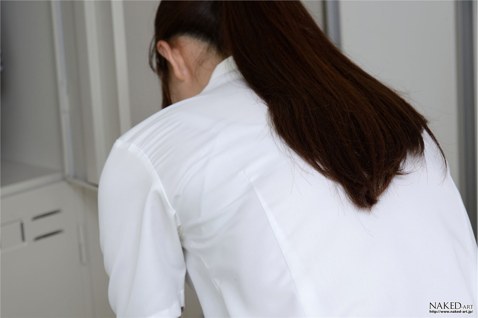 [Naked-Art] NO.00682 真乃ほなみ,市ノ濑明日香 ロッカールーム