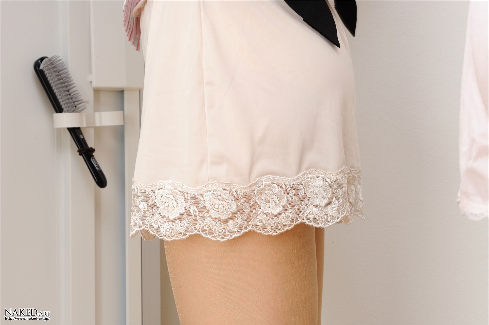 [NAKED-ART] 2013.12.06 NO.00687 仙道春奈 OLロッカールーム