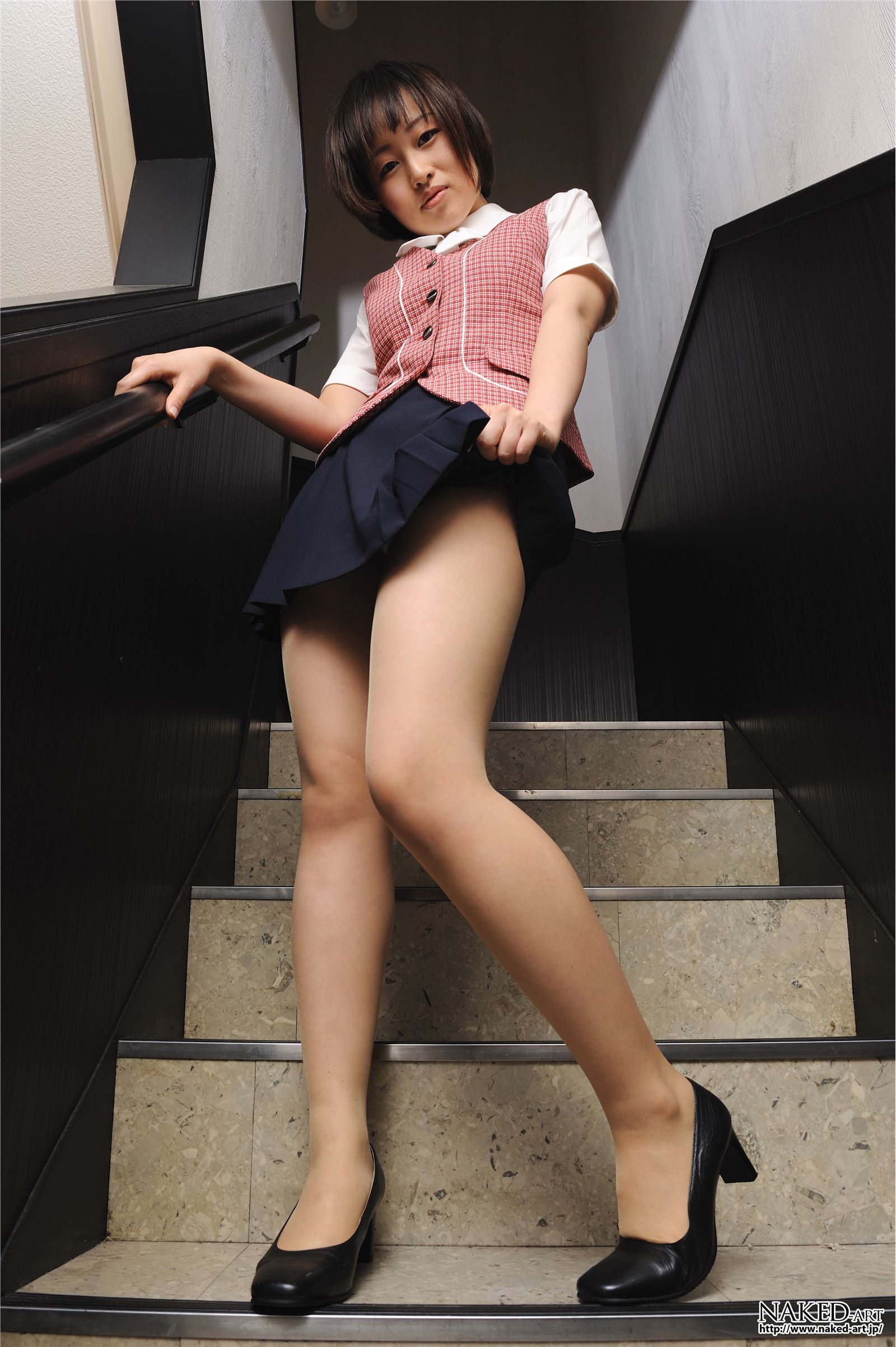 [NAKED-ART]  No.571 階段のOL 美女制服诱惑
