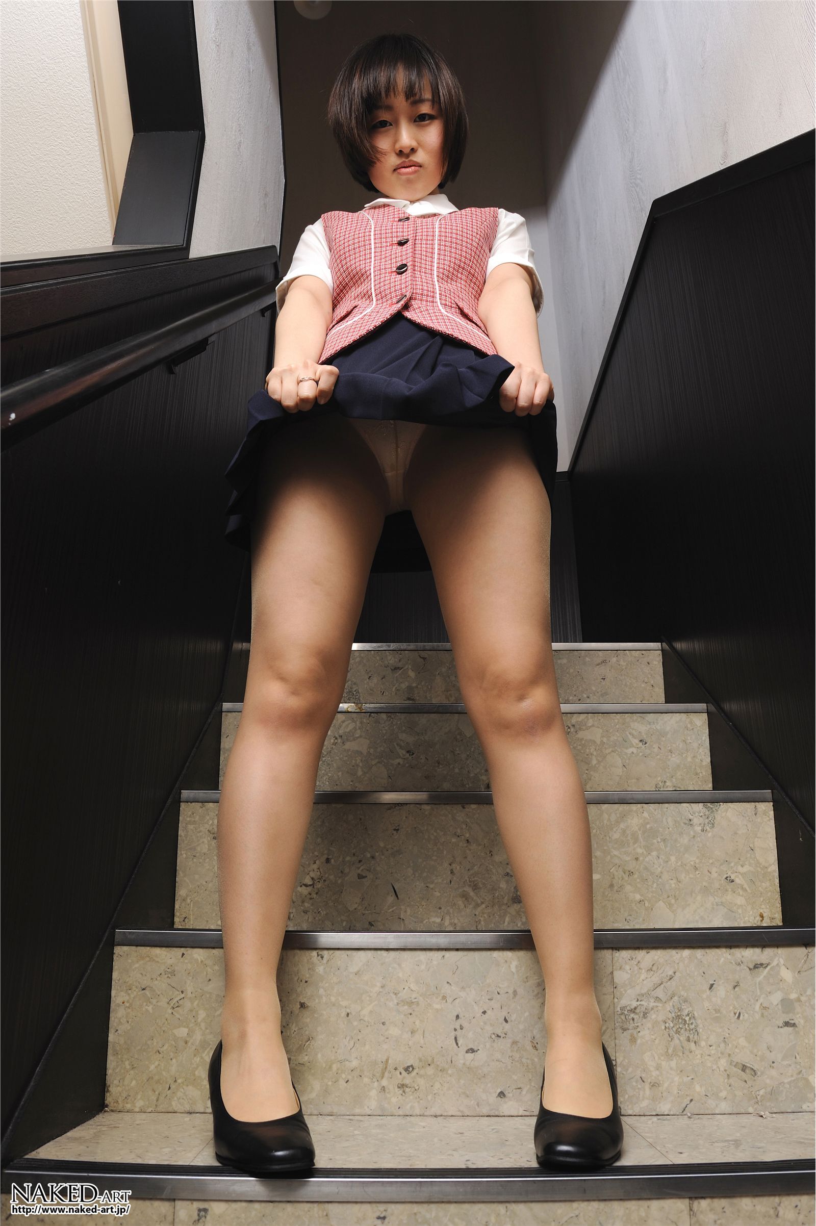 [NAKED-ART]  No.571 階段のOL 美女制服诱惑