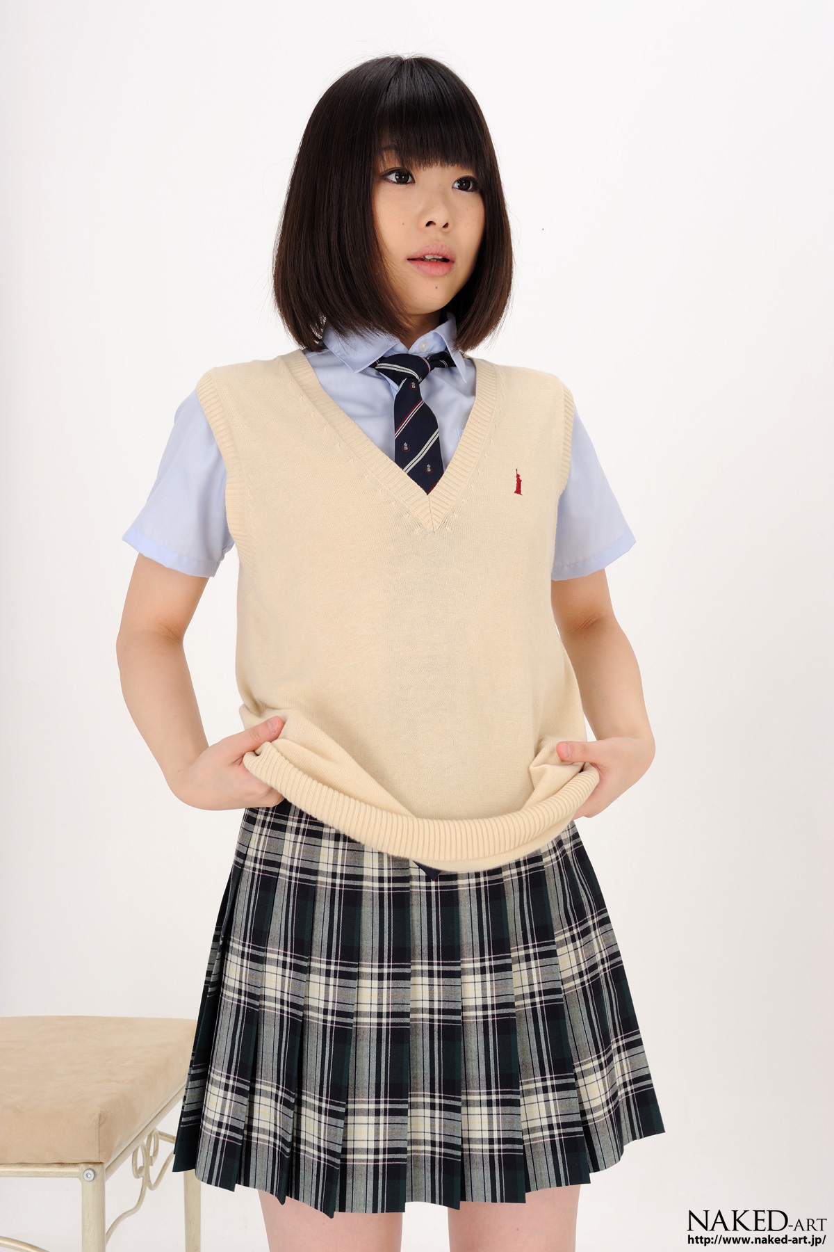 [NAKED-ART] NO.00467 钉田みなみ 下着试着室 av女优性感套图