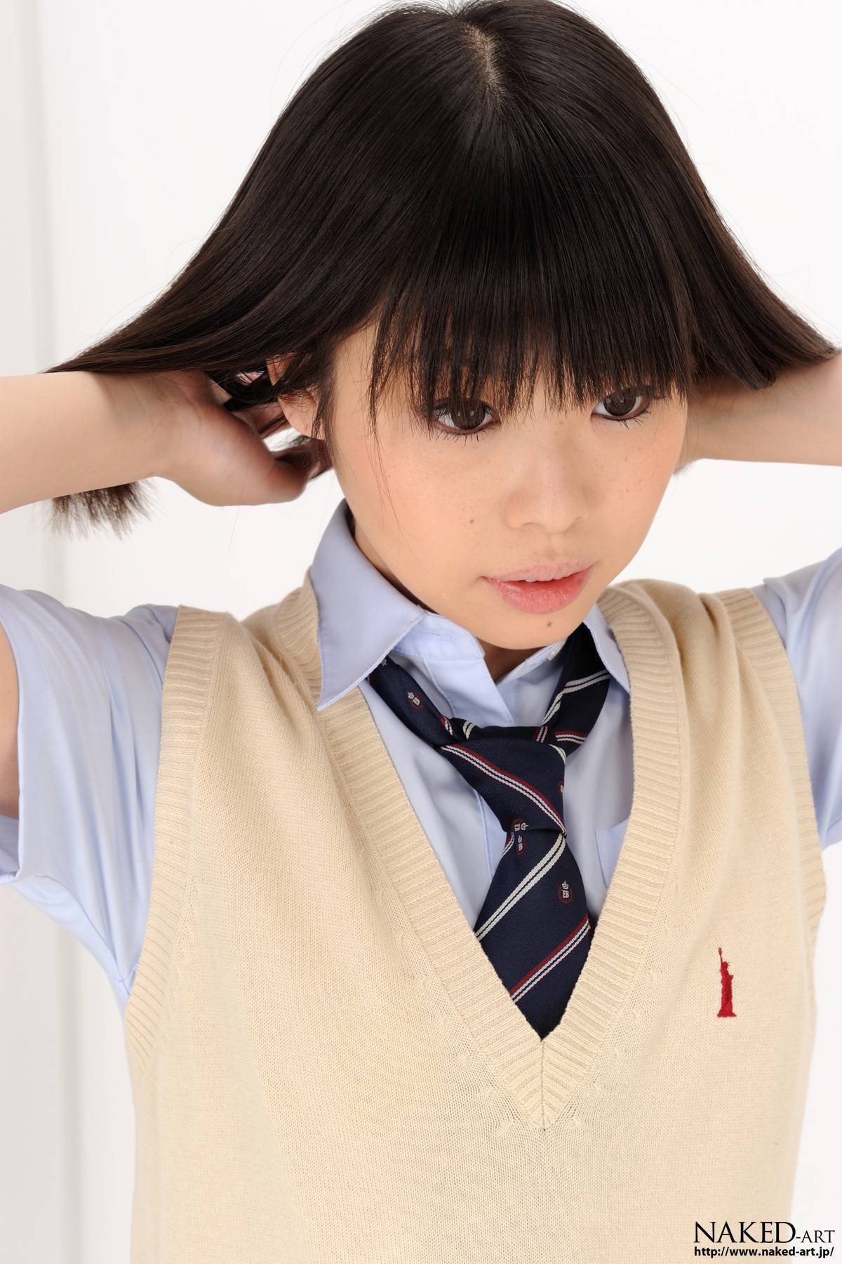 [NAKED-ART] NO.00467 钉田みなみ 下着试着室 av女优性感套图