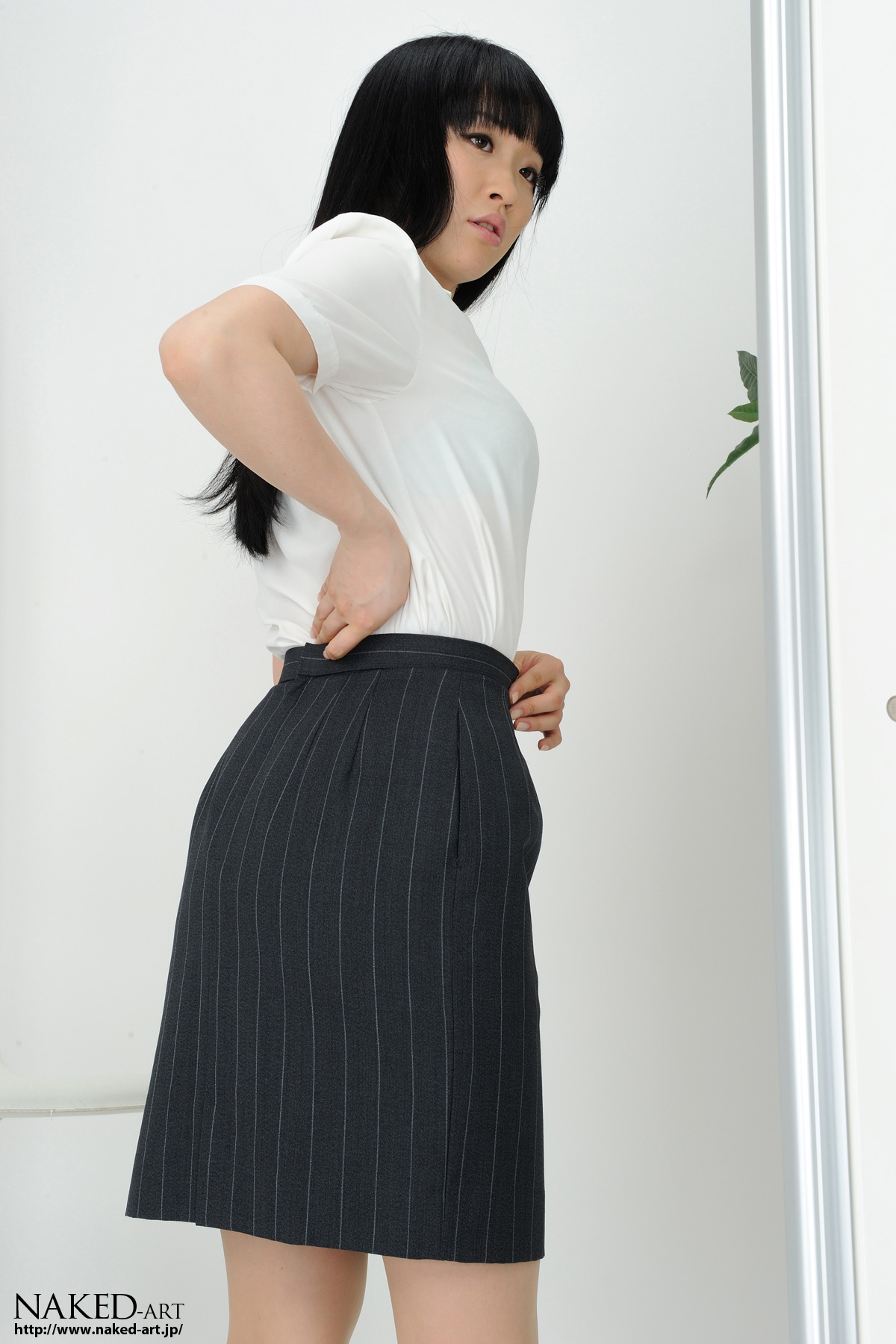 [Naked-Art] NO.00525 OL 美咲  日本av女优制服美女图片