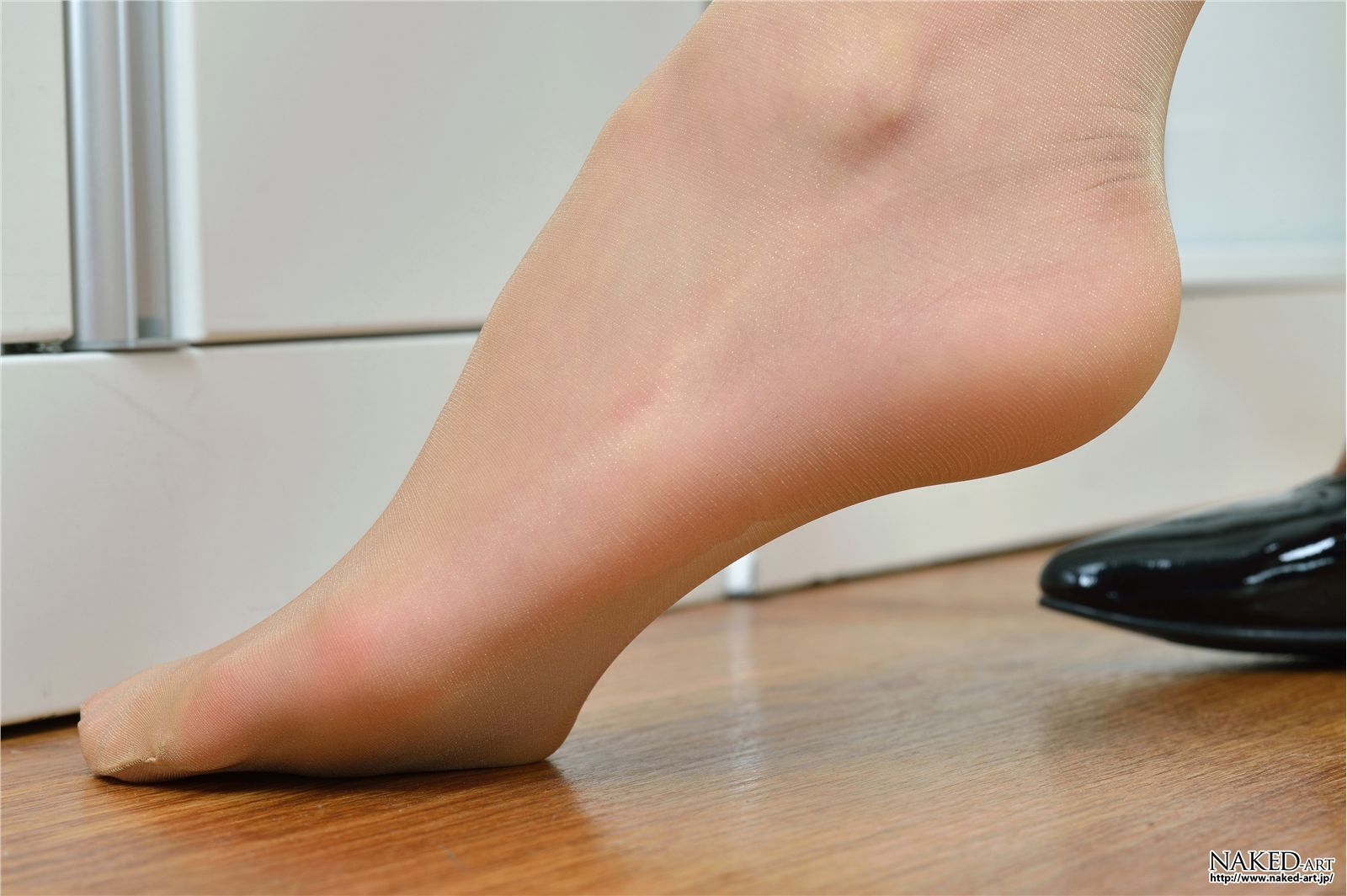 [NAKED-ART] NO.00609 OL Locer Room 日本av女优丝袜