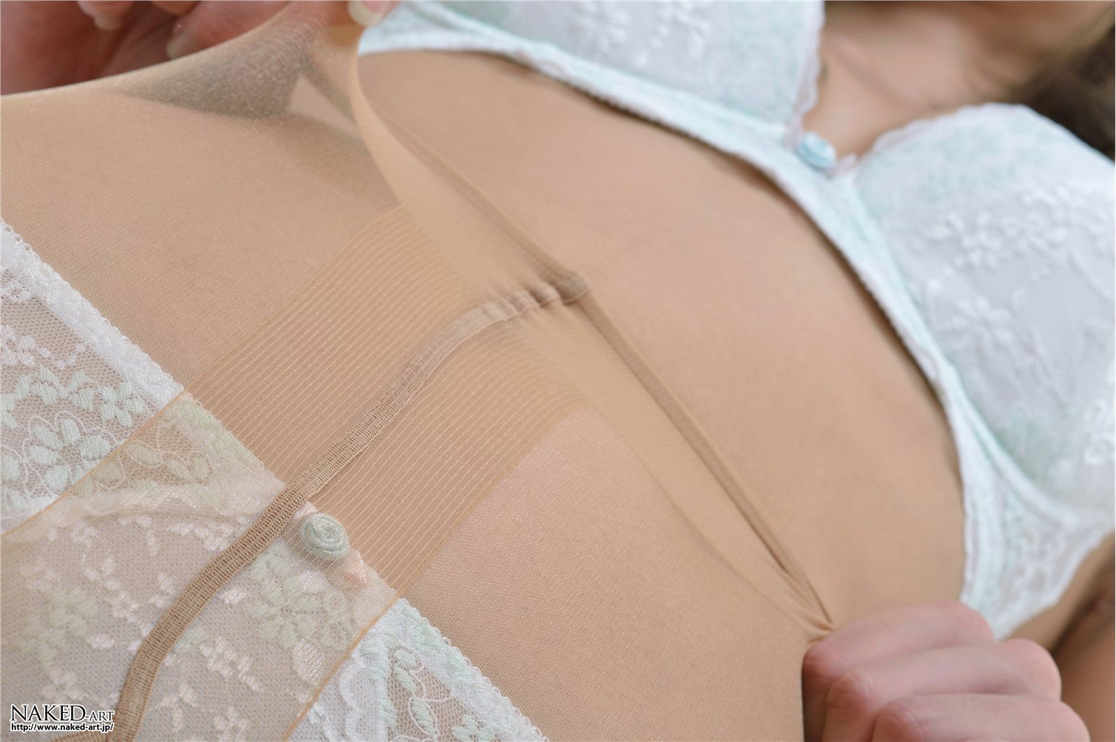 [NAKED-ART] NO.00609 OL Locer Room 日本av女优丝袜