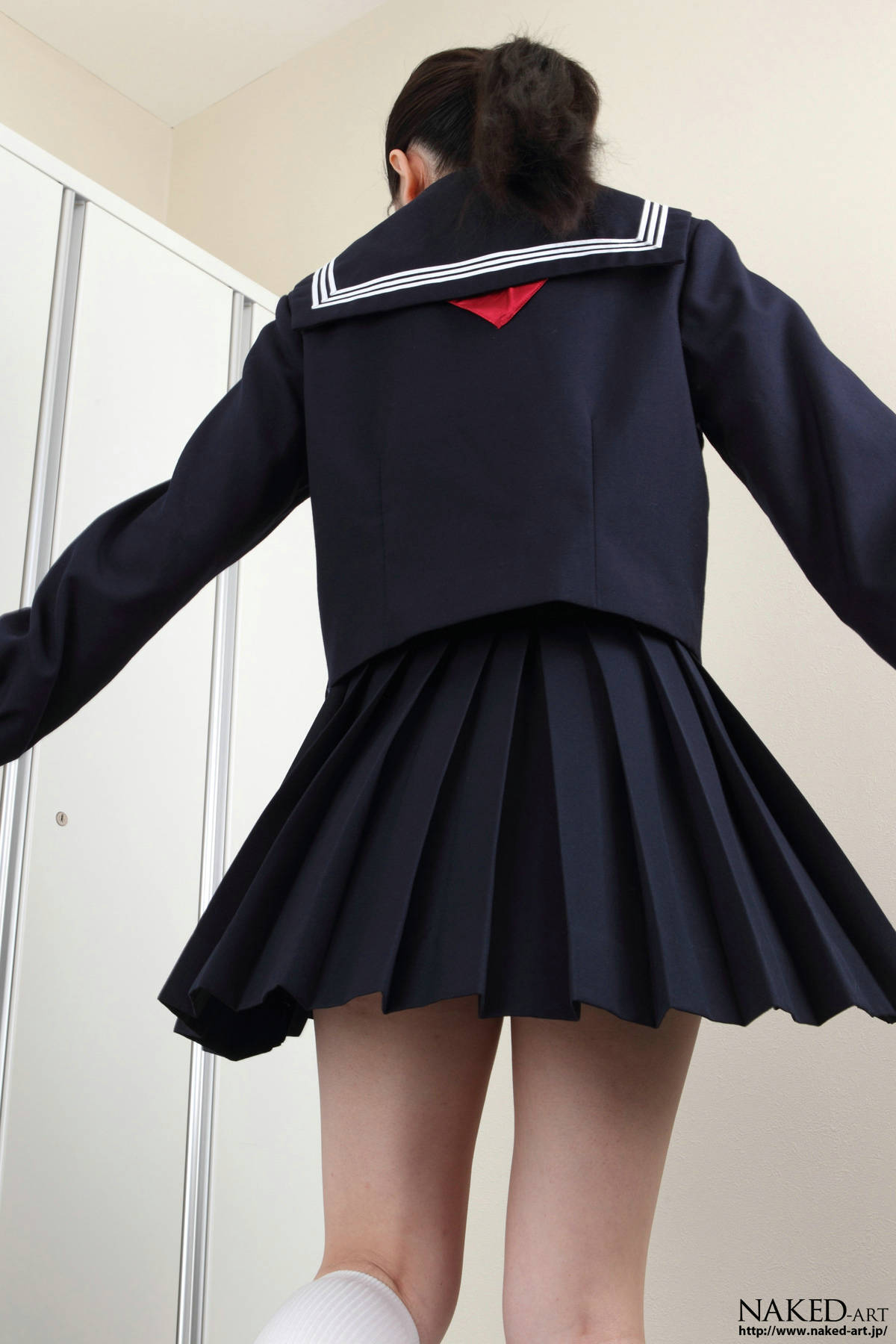 [NAKED-ART]NO.00499  [中島彩華] OL放尿 av女优丝袜美女