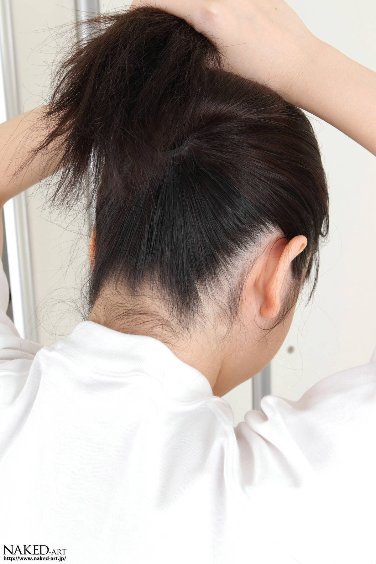 [NAKED-ART]NO.00499  [中島彩華] OL放尿 av女优丝袜美女