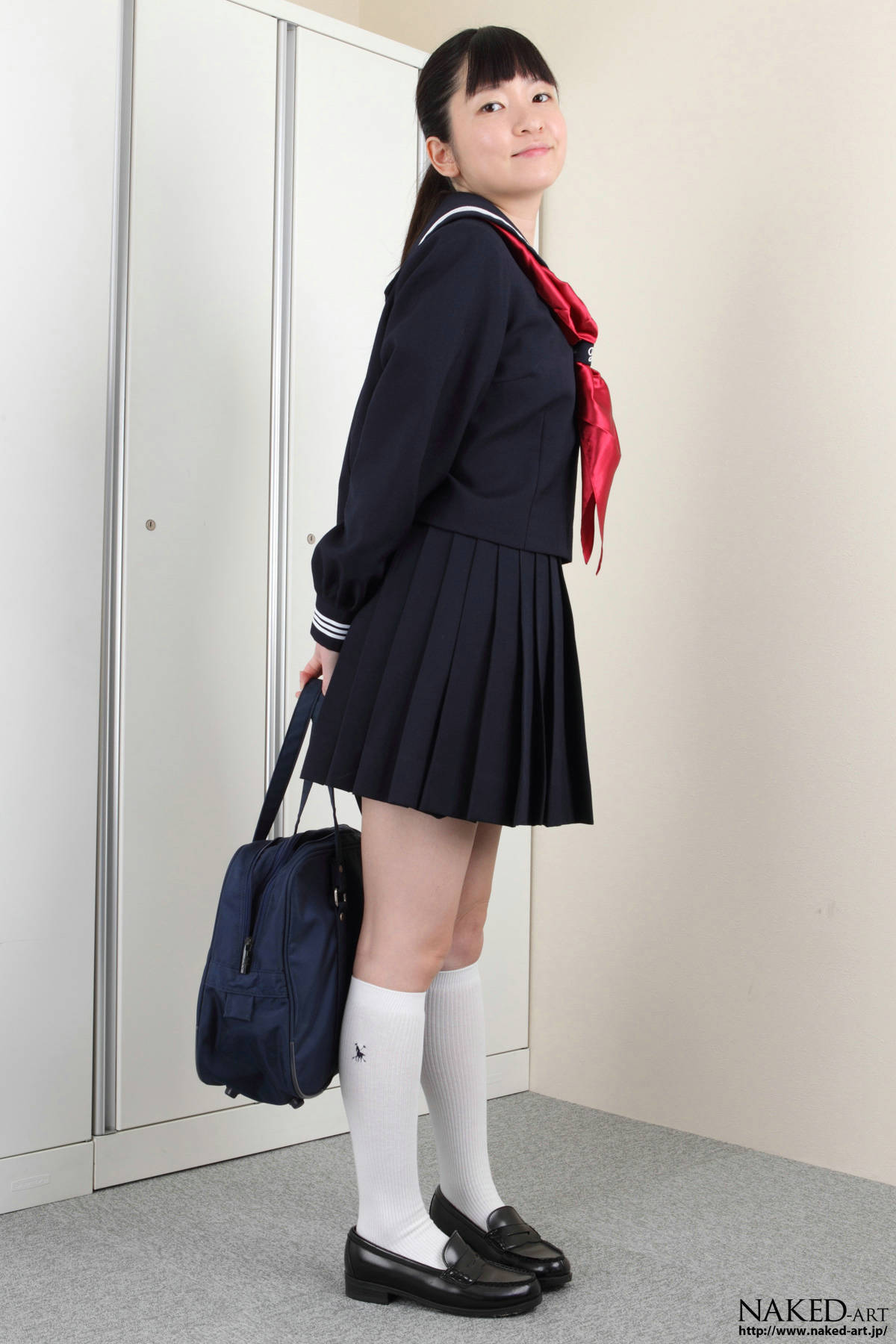 [NAKED-ART]NO.00499  [中島彩華] OL放尿 av女优丝袜美女