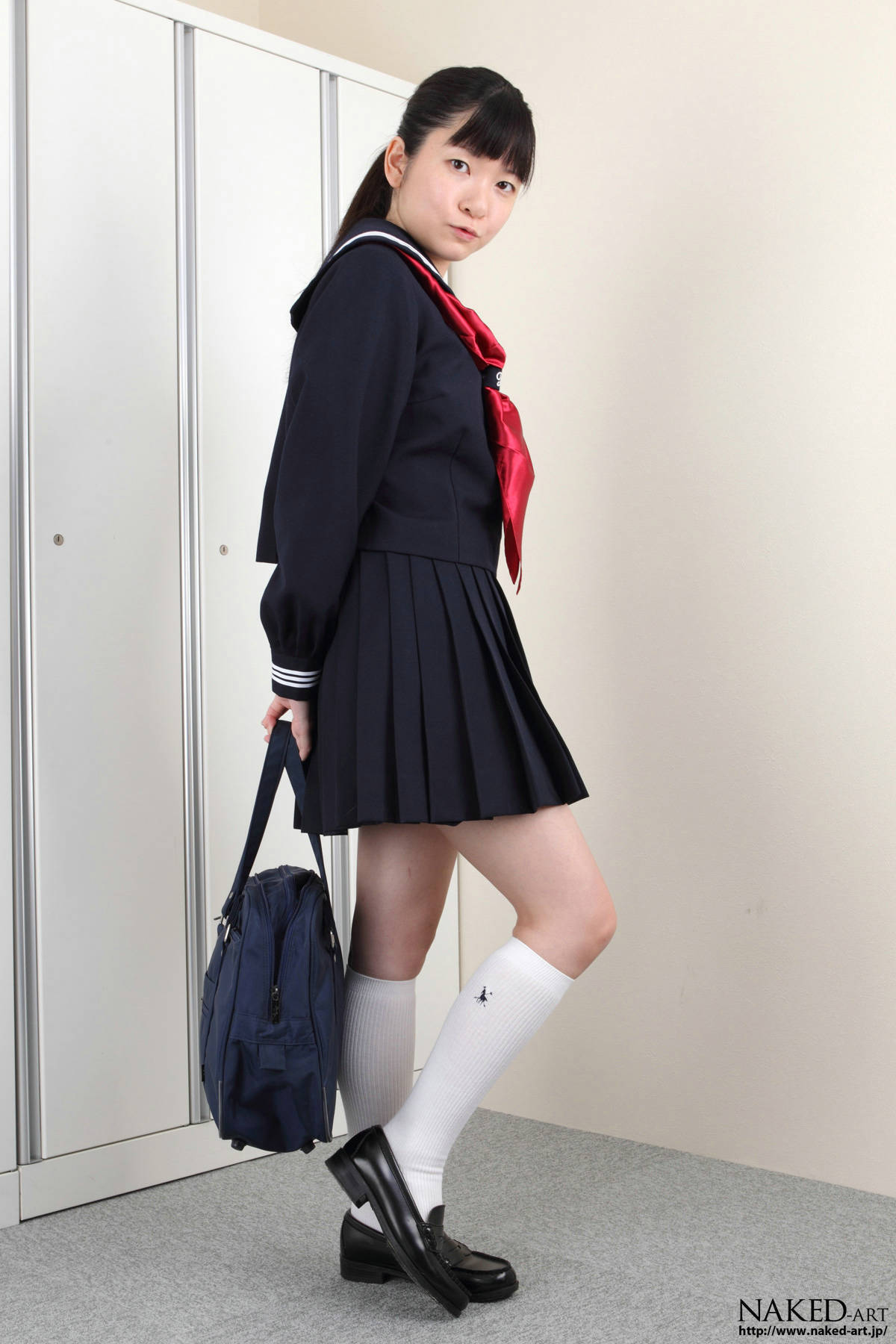 [NAKED-ART]NO.00499  [中島彩華] OL放尿 av女优丝袜美女