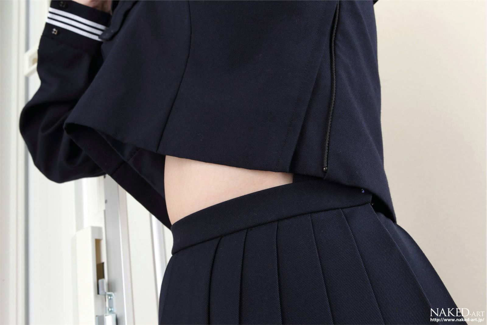 [NAKED-ART]NO.00499  [中島彩華] OL放尿 av女优丝袜美女