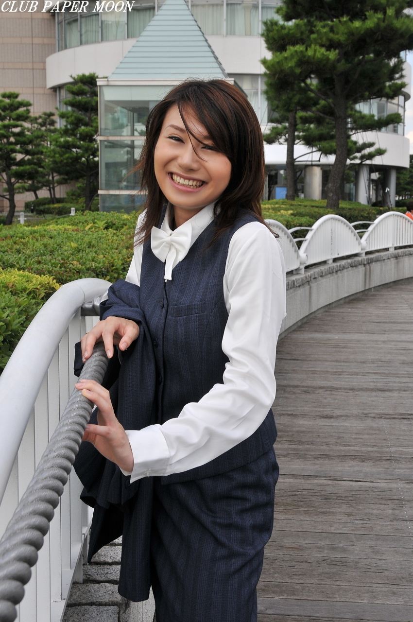 川村奈々子 24歳 Office Lady　日本av女优性感制服丝袜