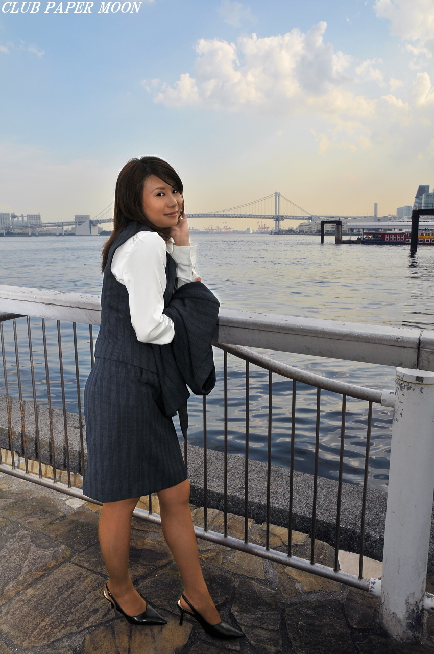 川村奈々子 24歳 Office Lady　日本av女优性感制服丝袜