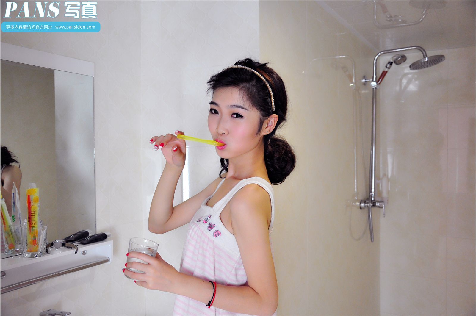 [PANS]2014-08-02 NO.278期 梦梦