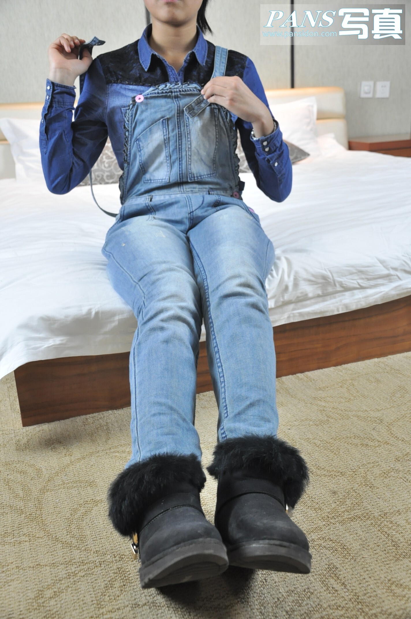 [PANS寫真][01.31] NO.017 国产性感美腿模