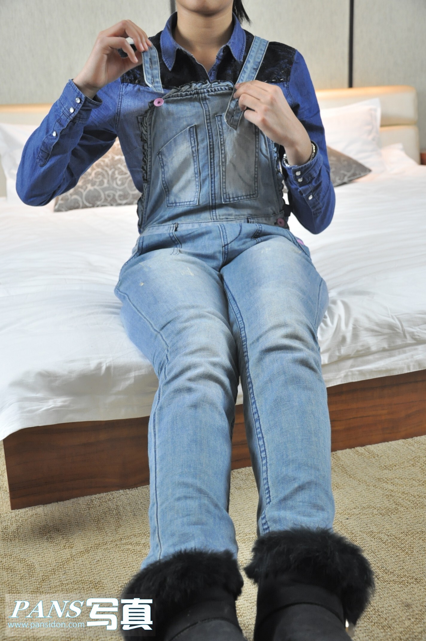 [PANS寫真][01.31] NO.017 国产性感美腿模