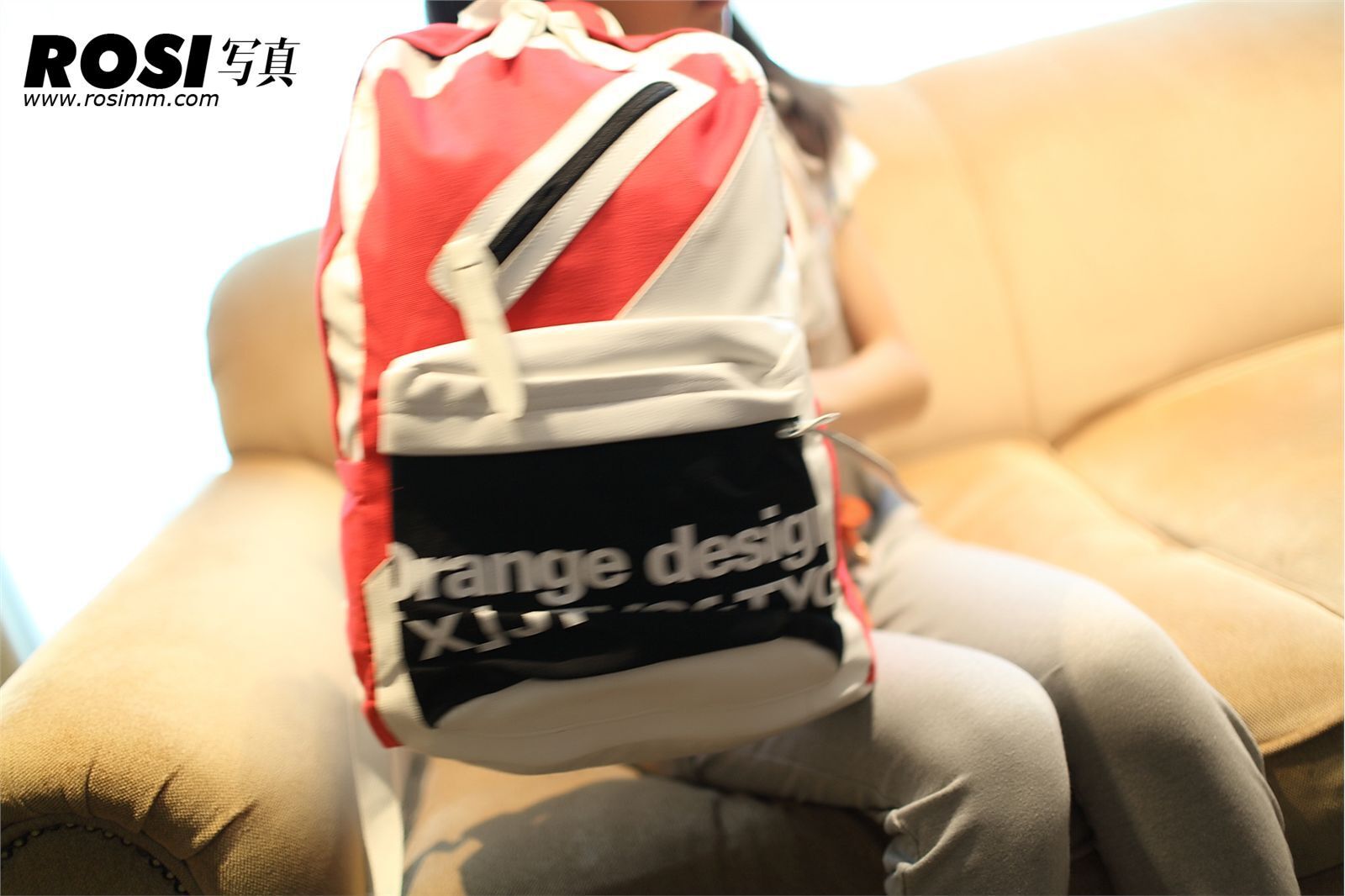 光棍節特別篇 小莉高清寫真套圖　[ROSI寫真]　丝袜美女