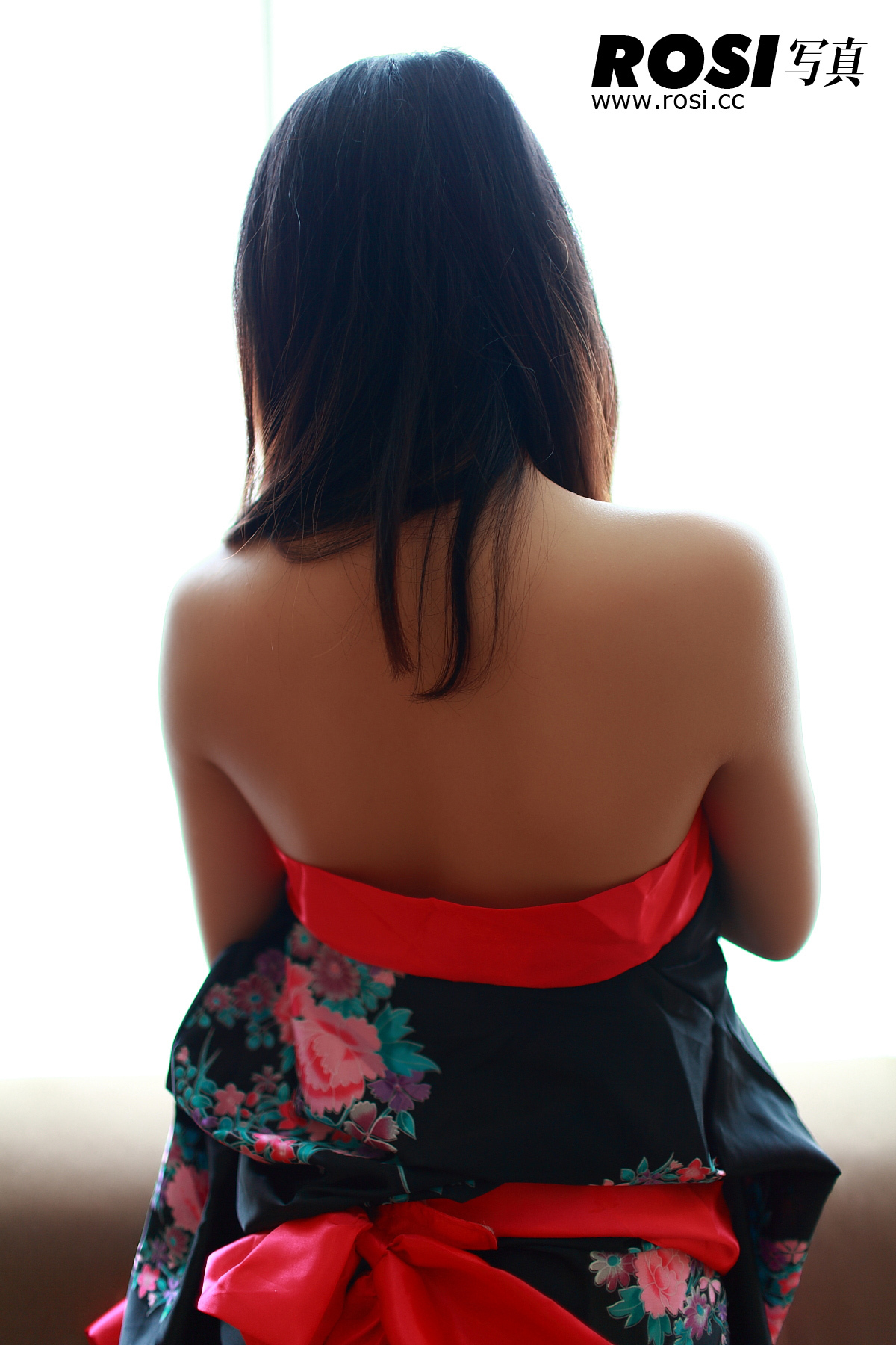 韩服美女风味 NO.042-ROSI.CC美女写真