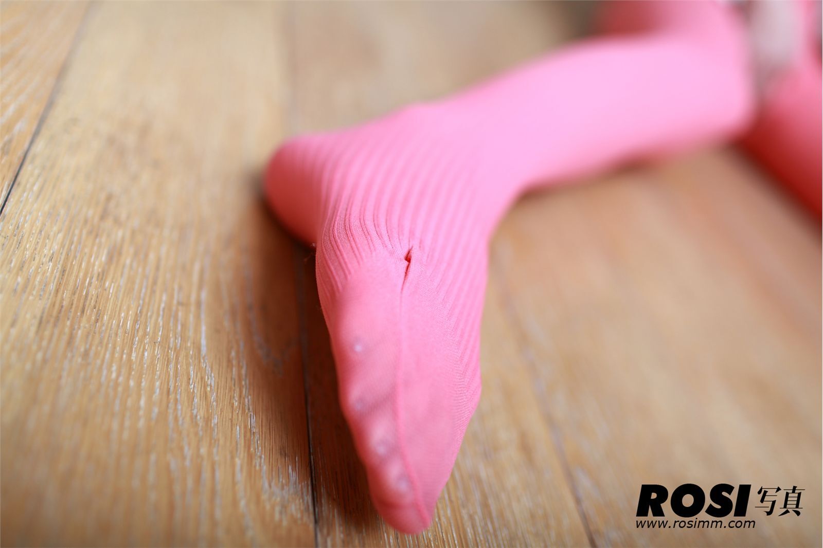 rosimm-No.298 国内美女超级大胆诱惑美女图片库