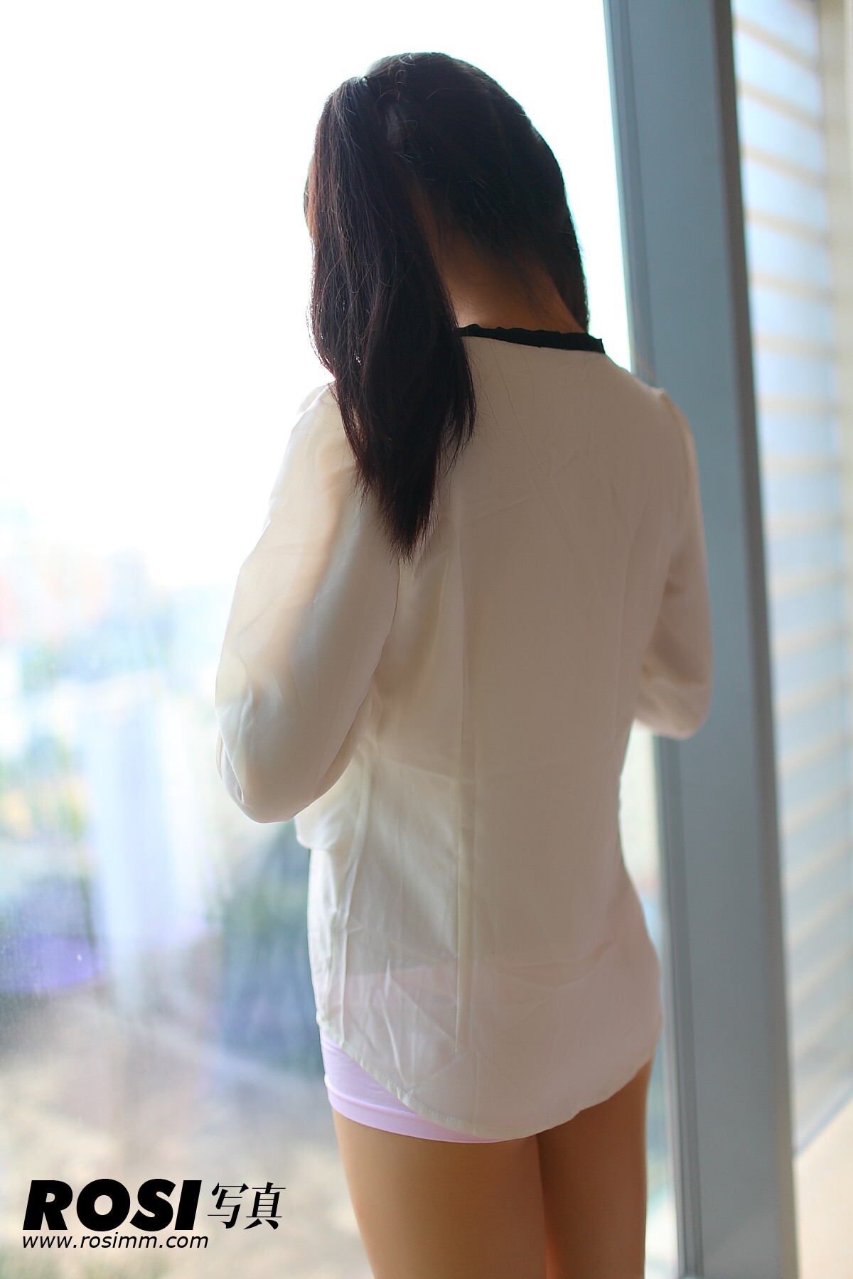 [ROSI匿名寫真]2012.07.26 NO.318 国产诱惑丝袜美女图片