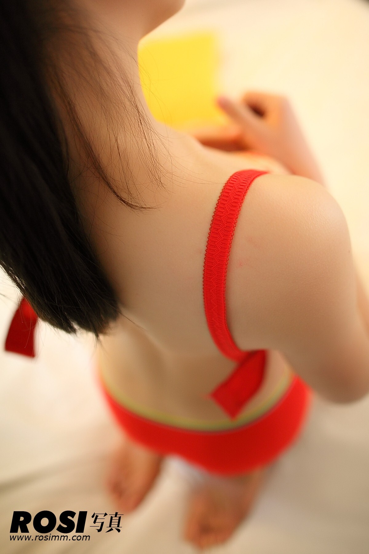 [ROSI] 20131104 NO.700 匿名寫真