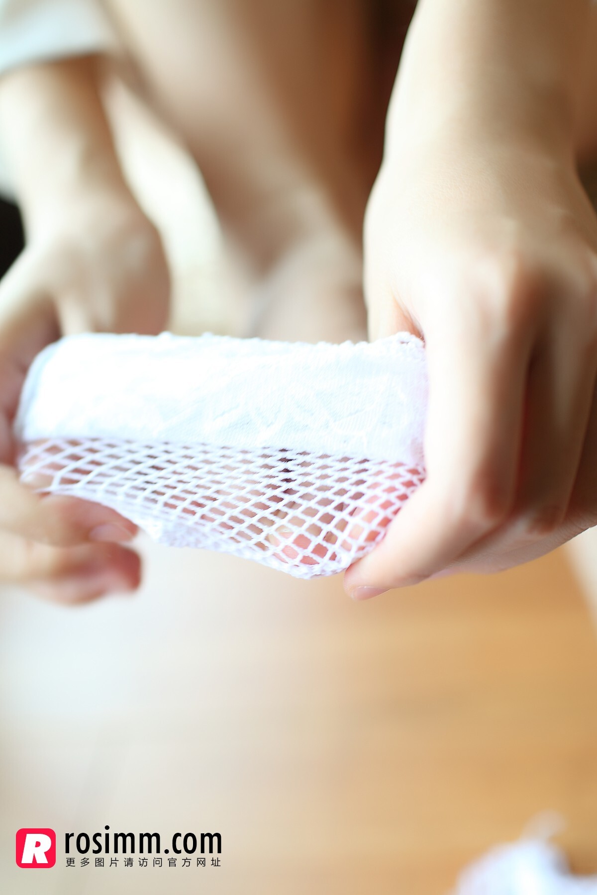 [ROSI] 20131210 NO.736 匿名寫真