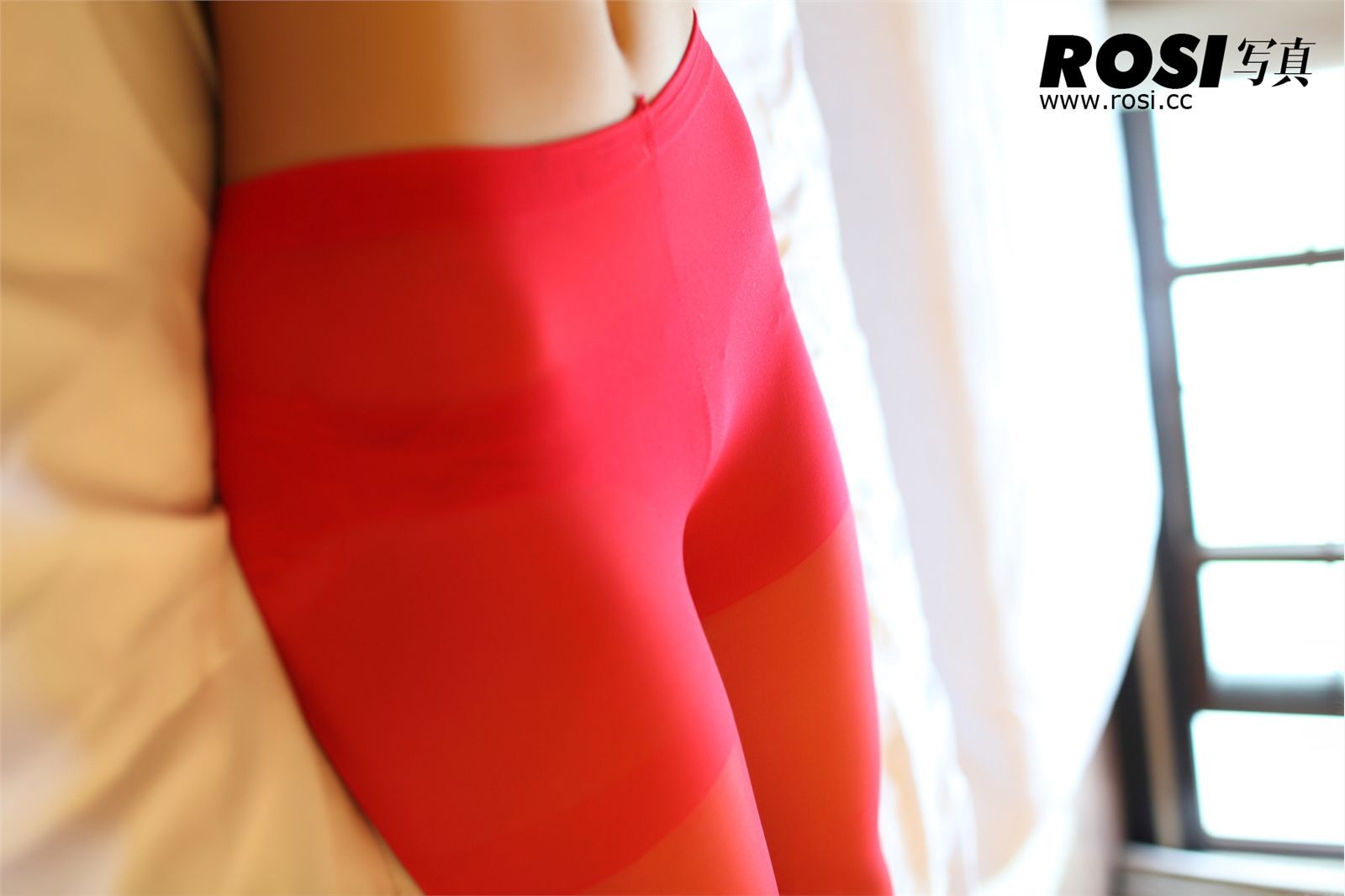 [ROSI寫真]2011.09.07 NO.100 丝袜写真套图