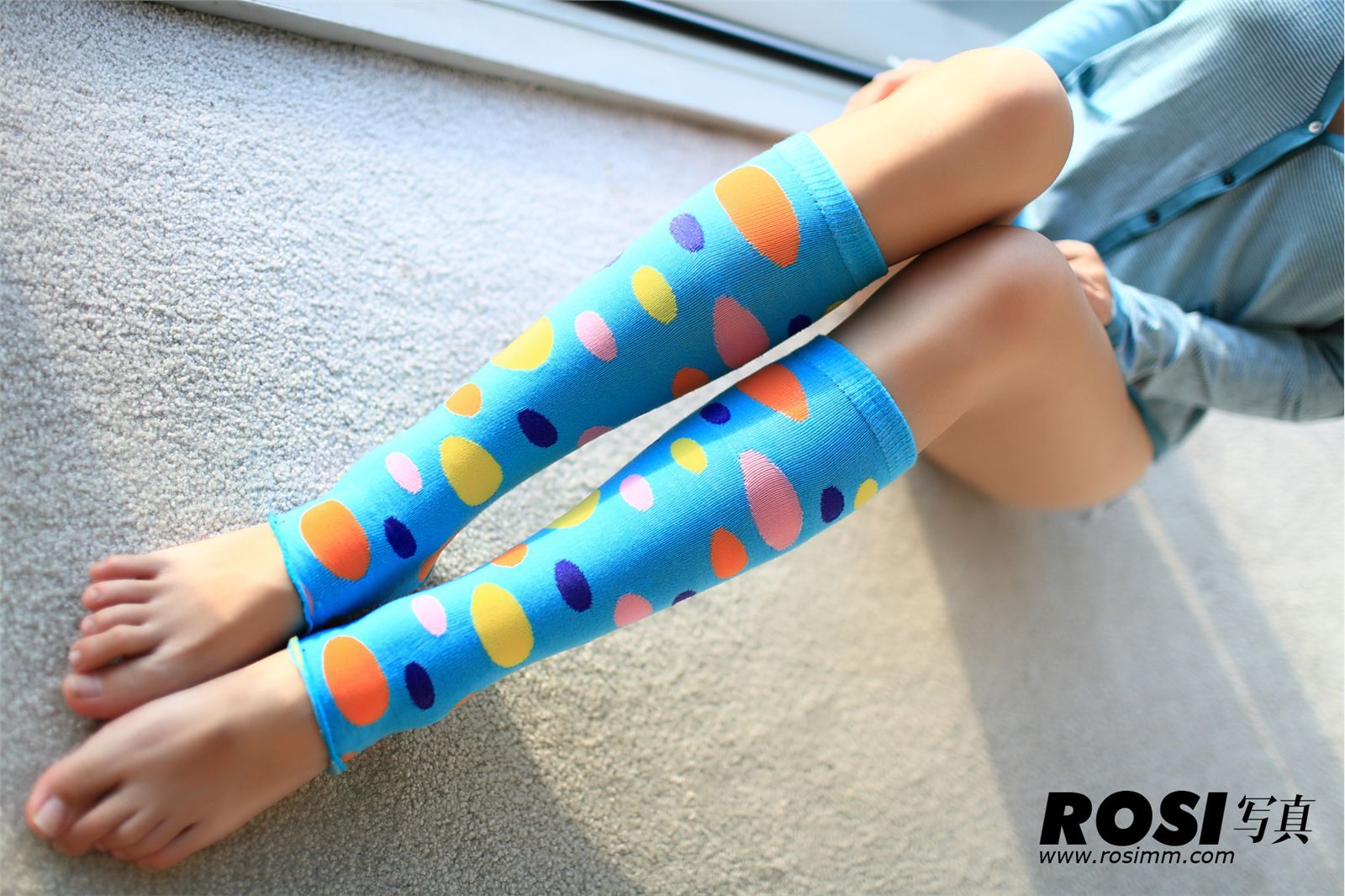 [ROSI] No.184 匿名寫真 另类美女诱惑