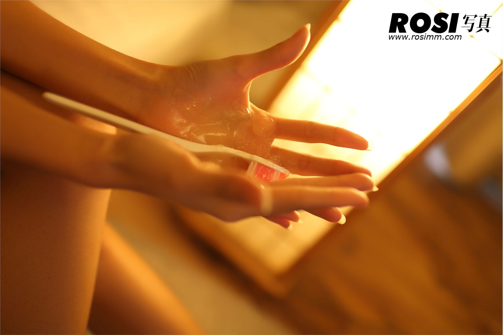 ROSI　No.212 匿名寫真　国产大胆性感丝袜美女图片