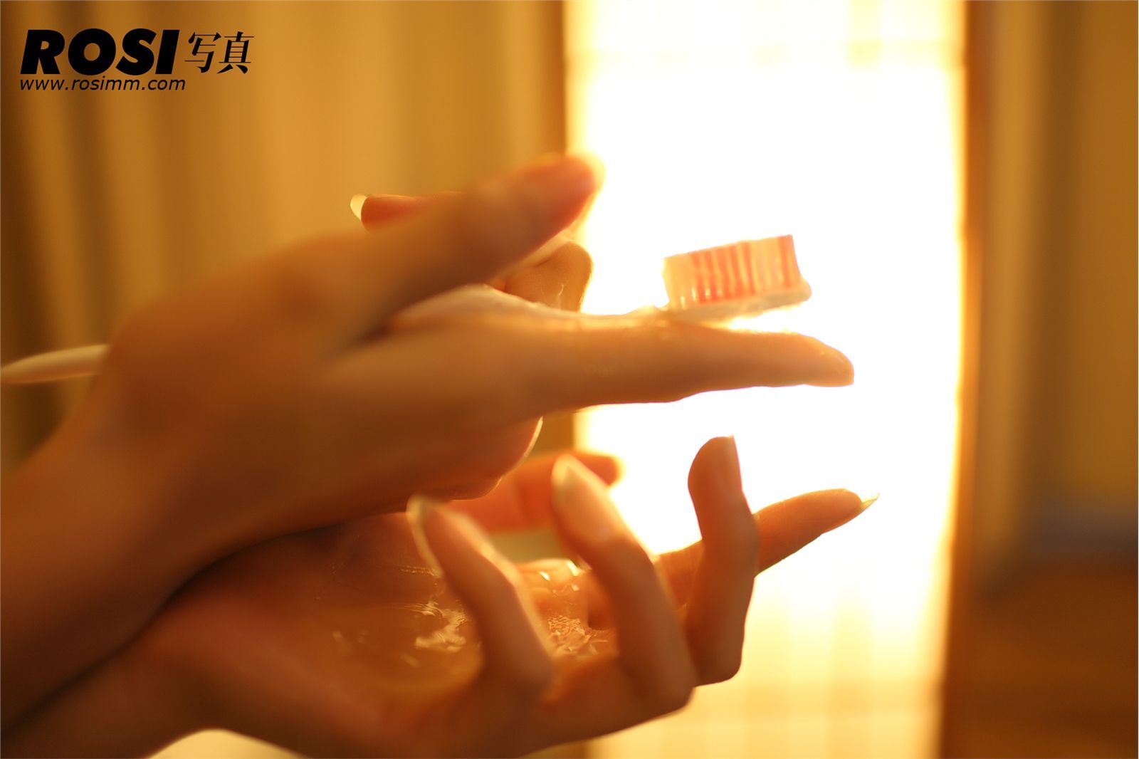 ROSI　No.212 匿名寫真　国产大胆性感丝袜美女图片