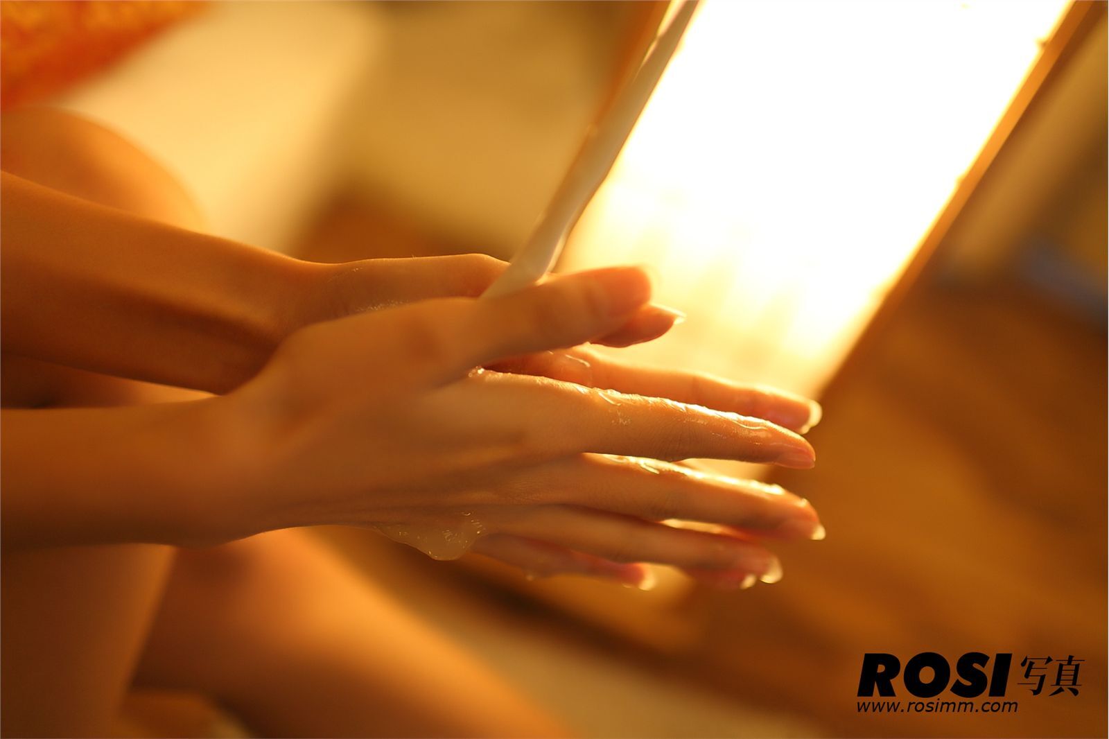 ROSI　No.212 匿名寫真　国产大胆性感丝袜美女图片